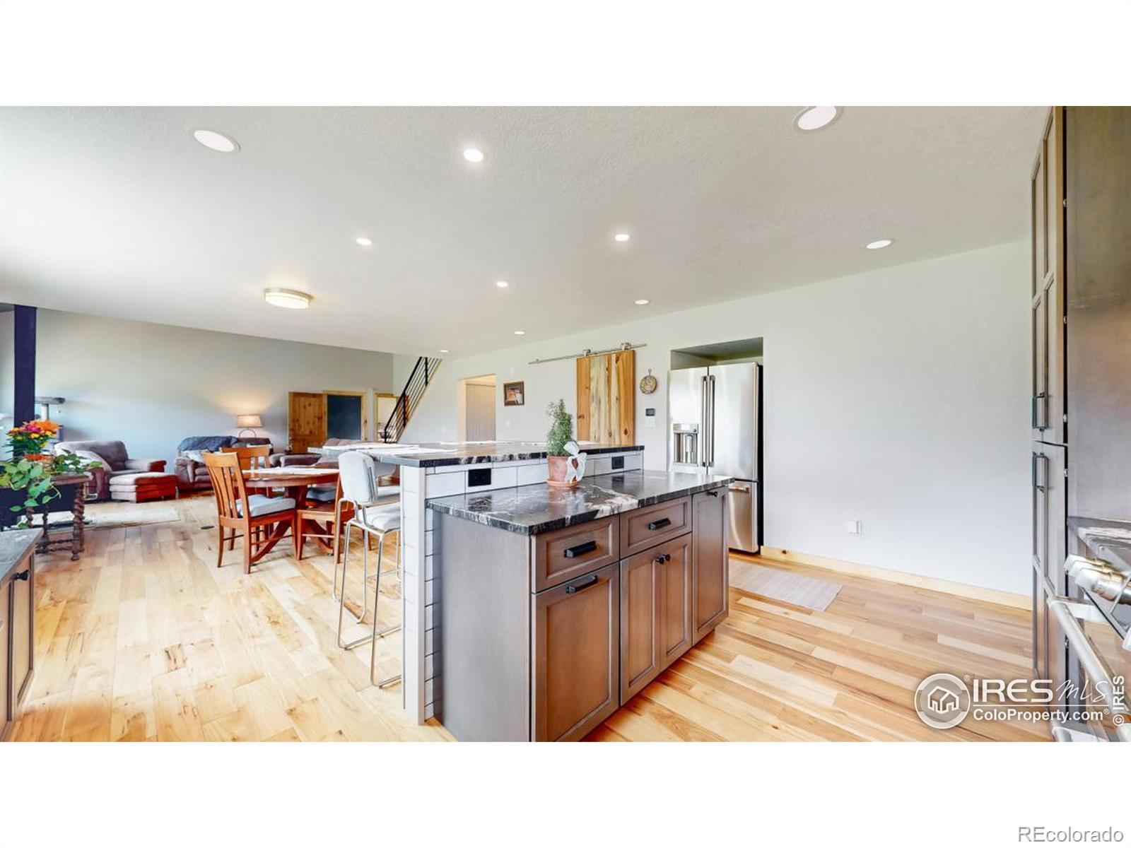 MLS Image #9 for 198  may avenue,lyons, Colorado