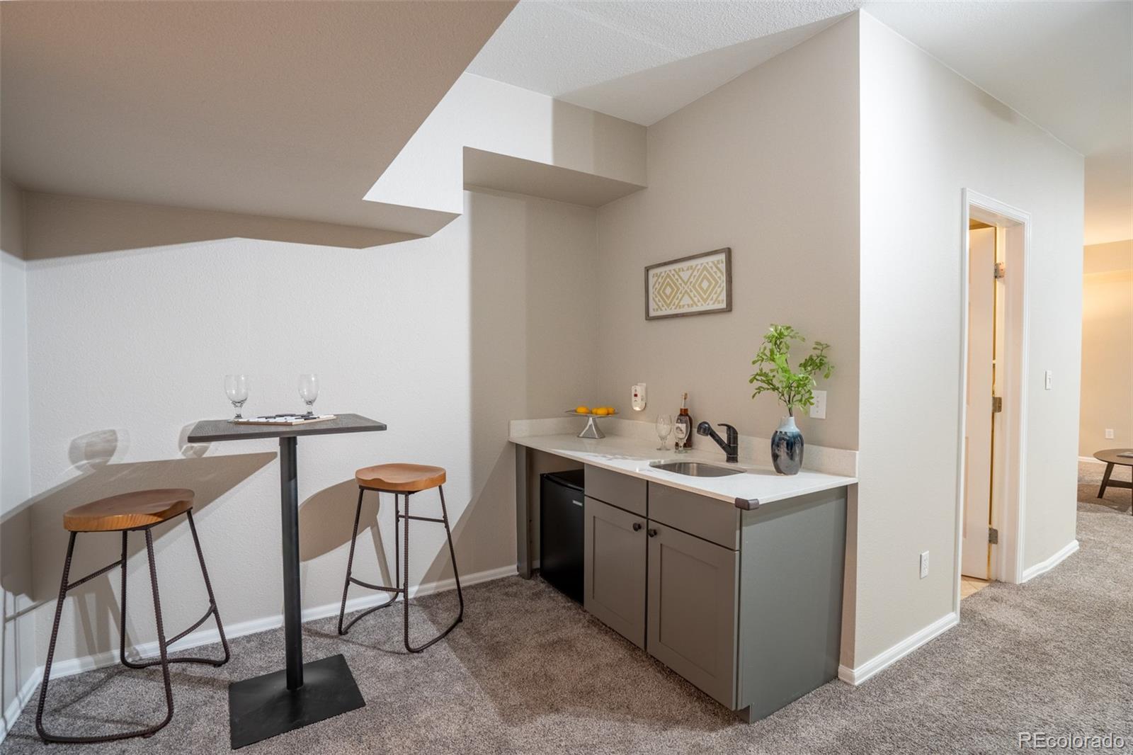 MLS Image #18 for 222 s monroe street,denver, Colorado