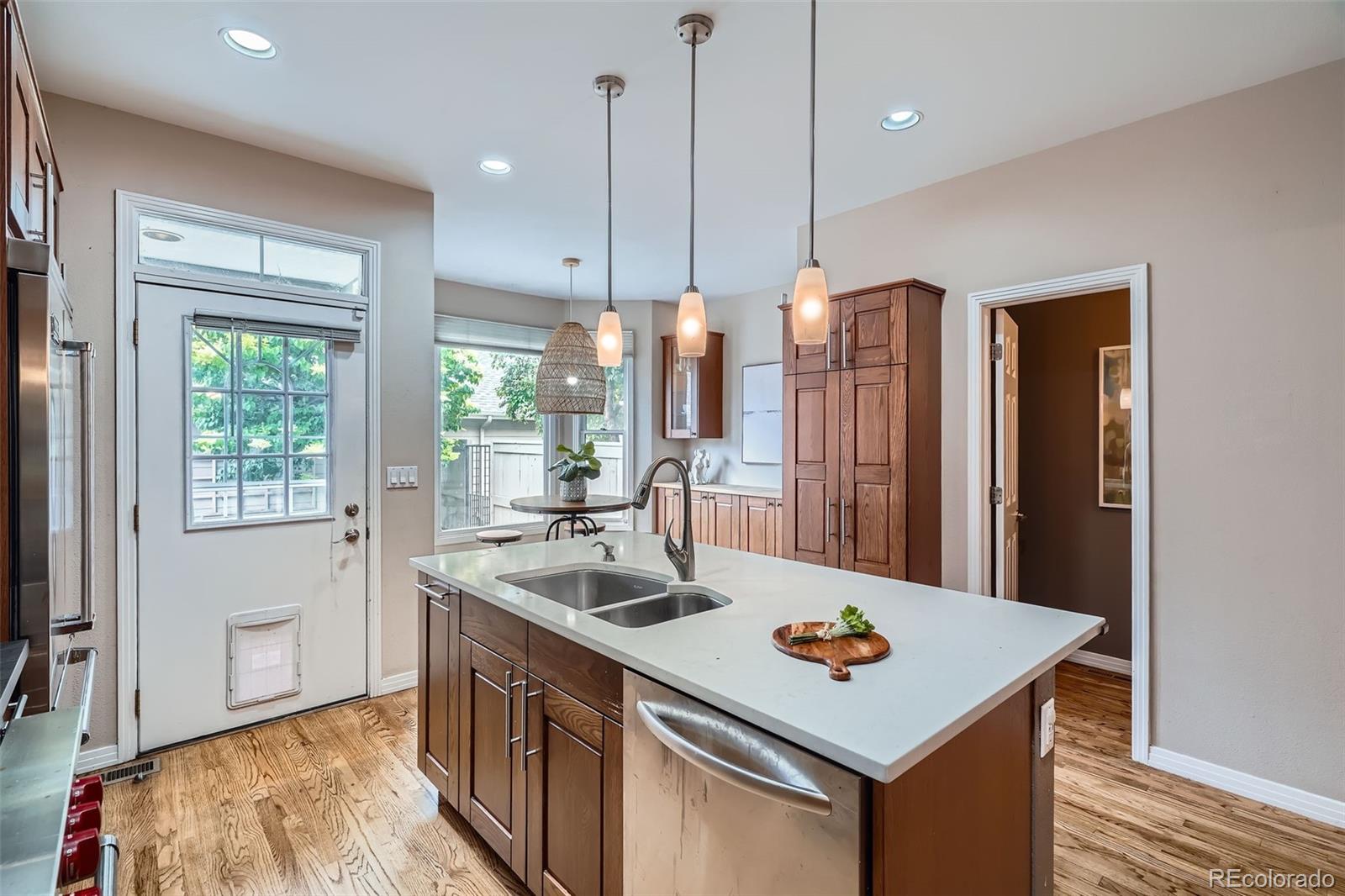 MLS Image #9 for 222 s monroe street,denver, Colorado