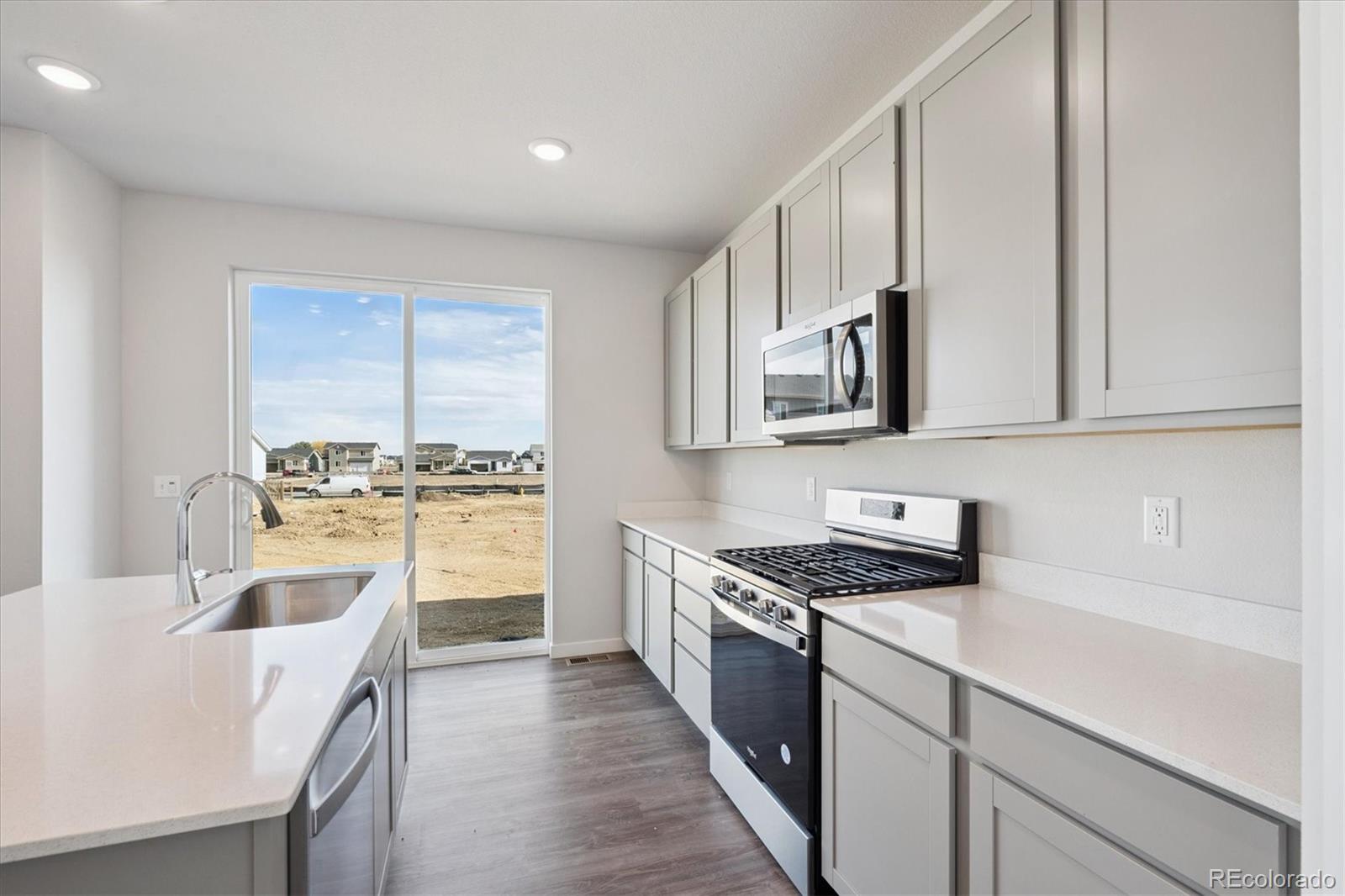 MLS Image #5 for 14434  ranch street,mead, Colorado
