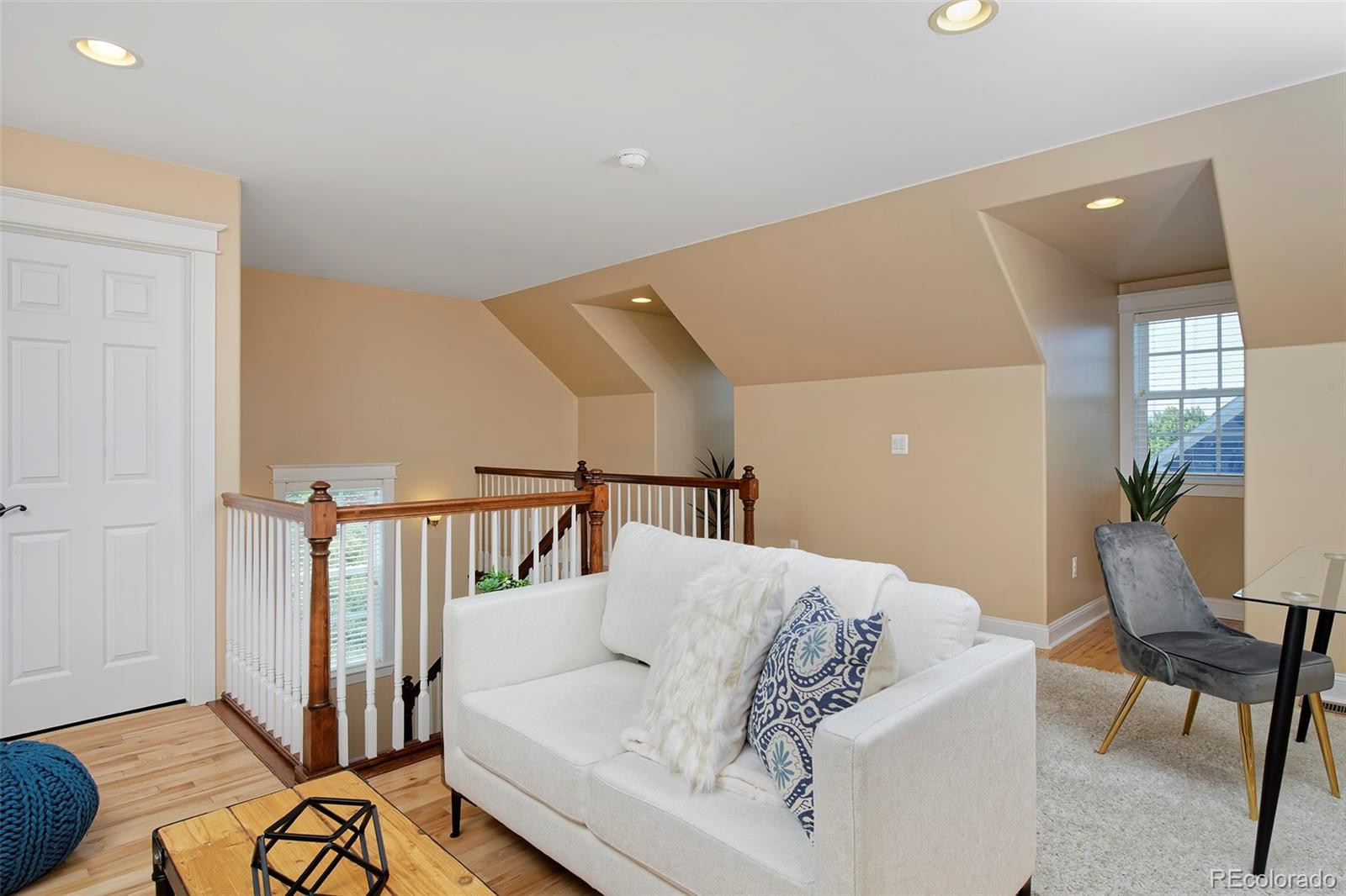 MLS Image #32 for 8171 e 33rd avenue,denver, Colorado