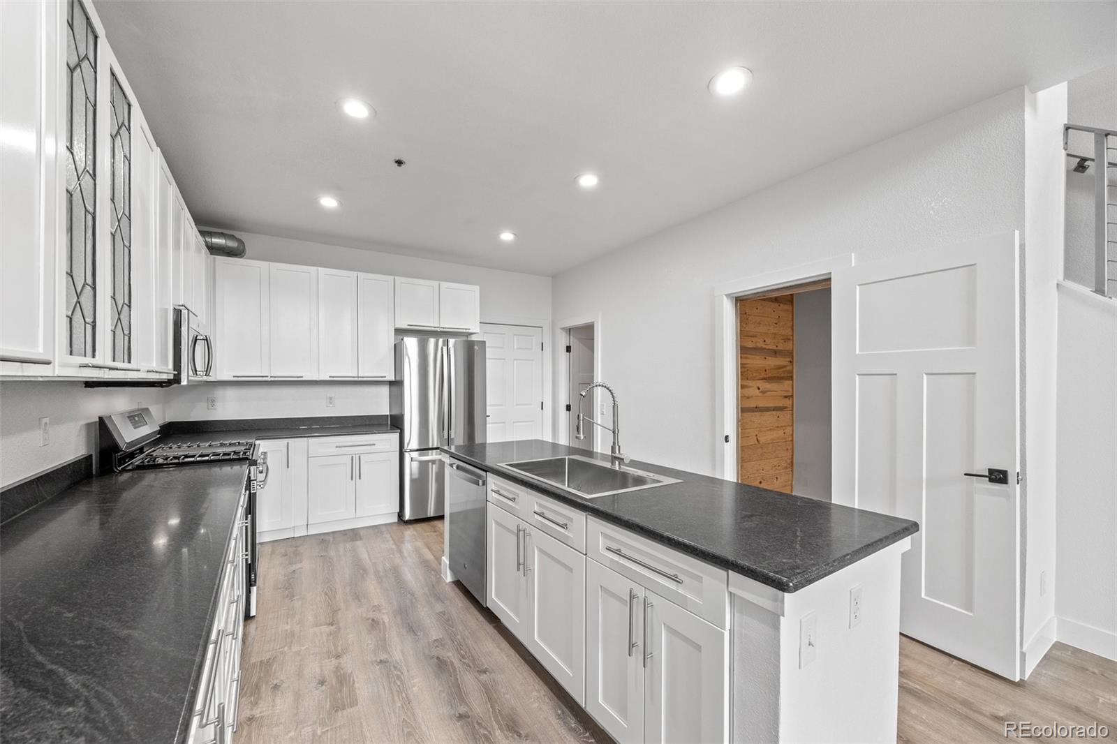 MLS Image #13 for 7700 e 29th avenue 102,denver, Colorado