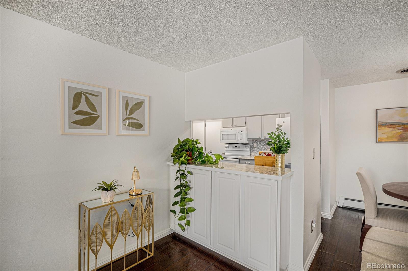 MLS Image #4 for 64  nome way a,aurora, Colorado