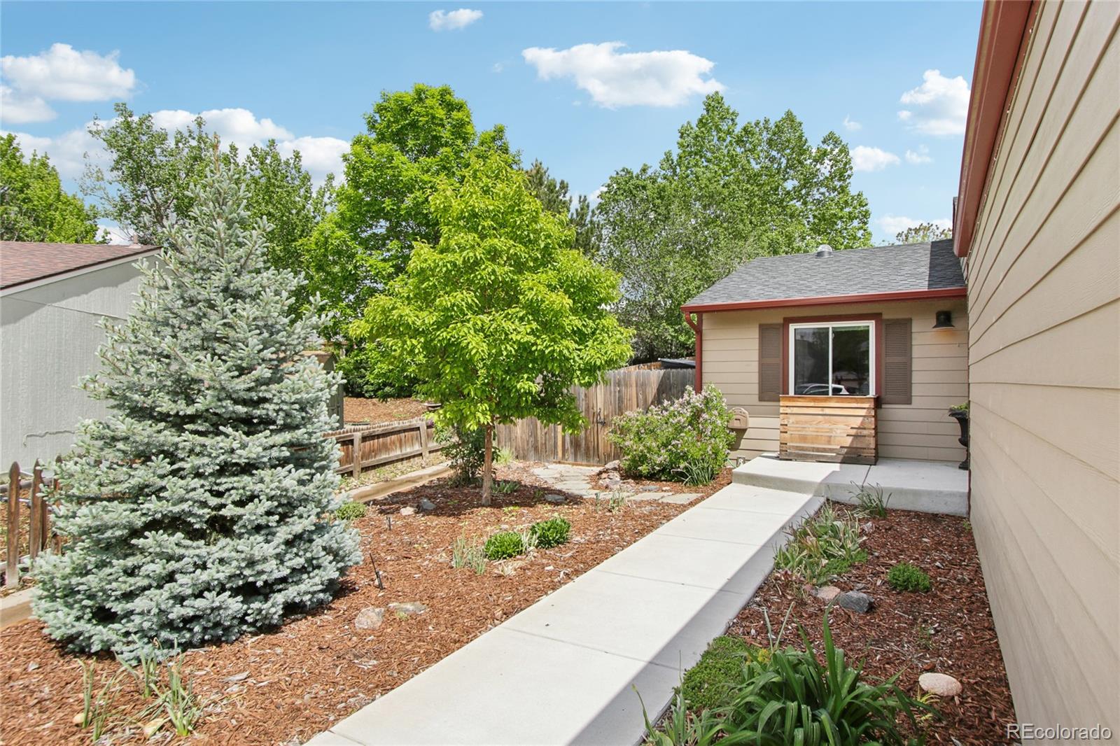 MLS Image #1 for 912  oakwood drive,castle rock, Colorado