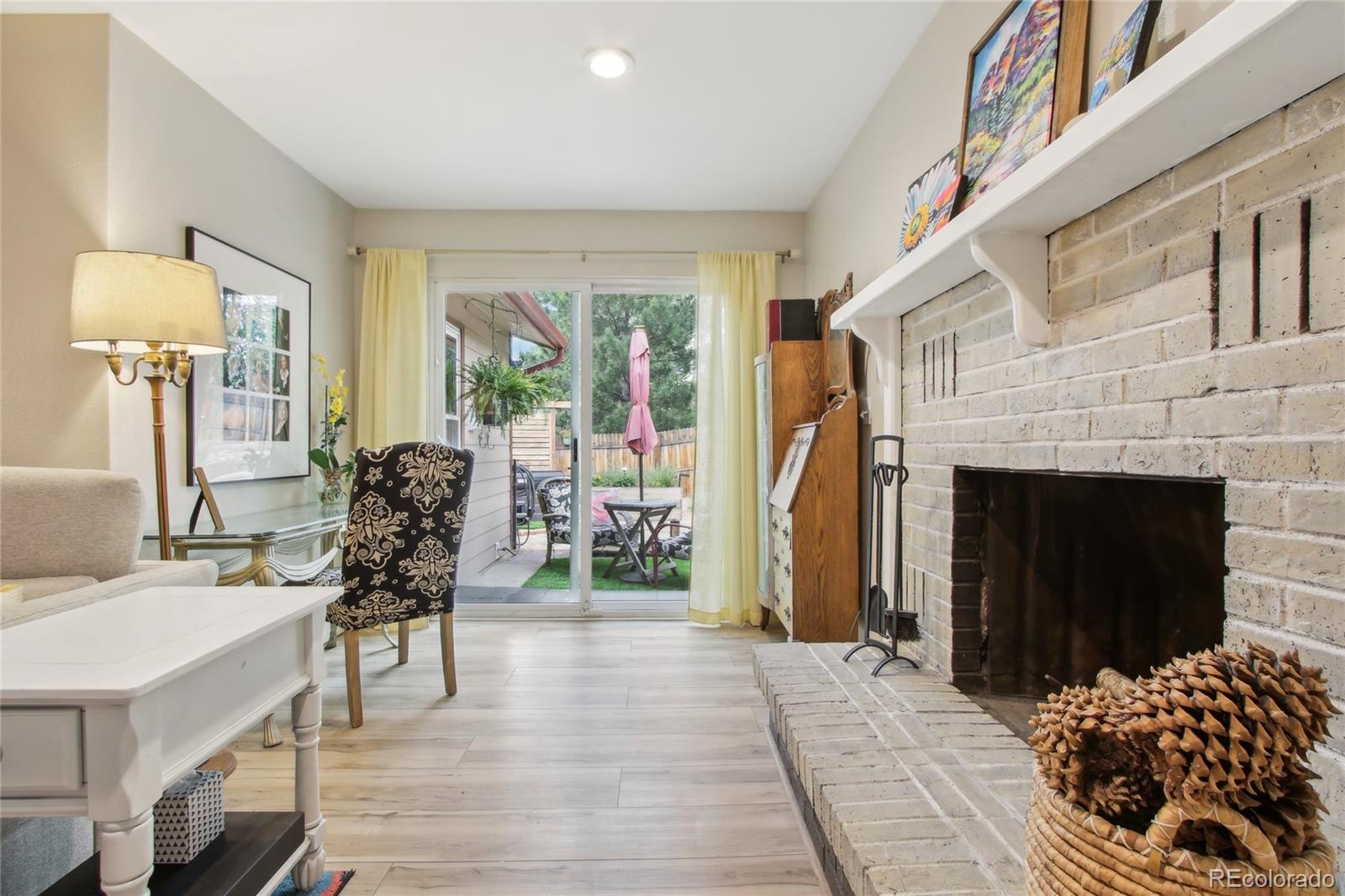 MLS Image #10 for 912  oakwood drive,castle rock, Colorado