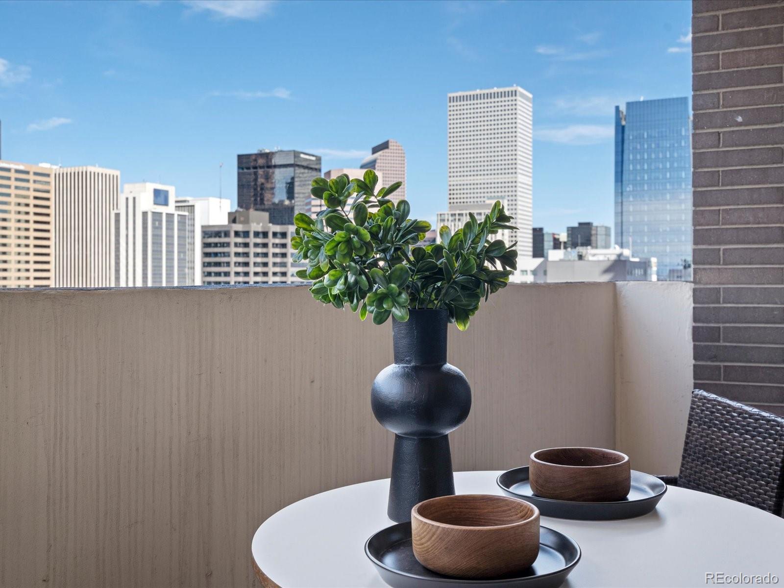 MLS Image #6 for 1020  15th street 24h,denver, Colorado