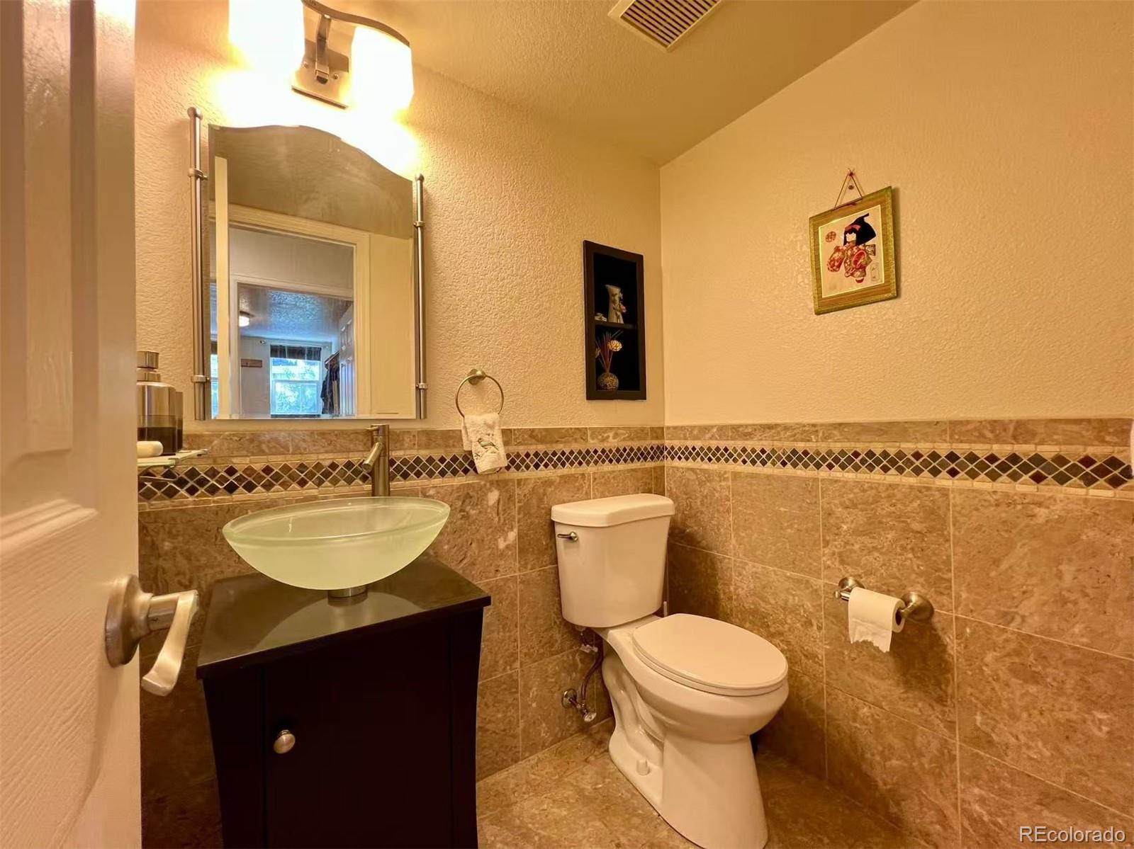 MLS Image #14 for 9466  morning glory lane,highlands ranch, Colorado