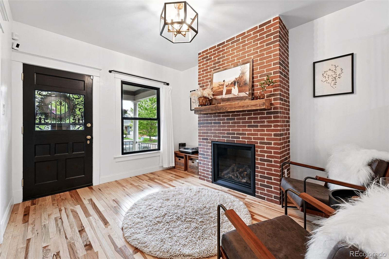 MLS Image #10 for 3008 n york street,denver, Colorado