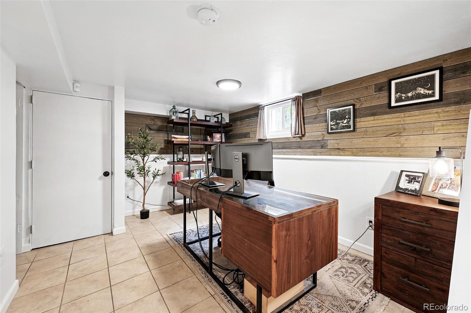 MLS Image #30 for 3008 n york street,denver, Colorado