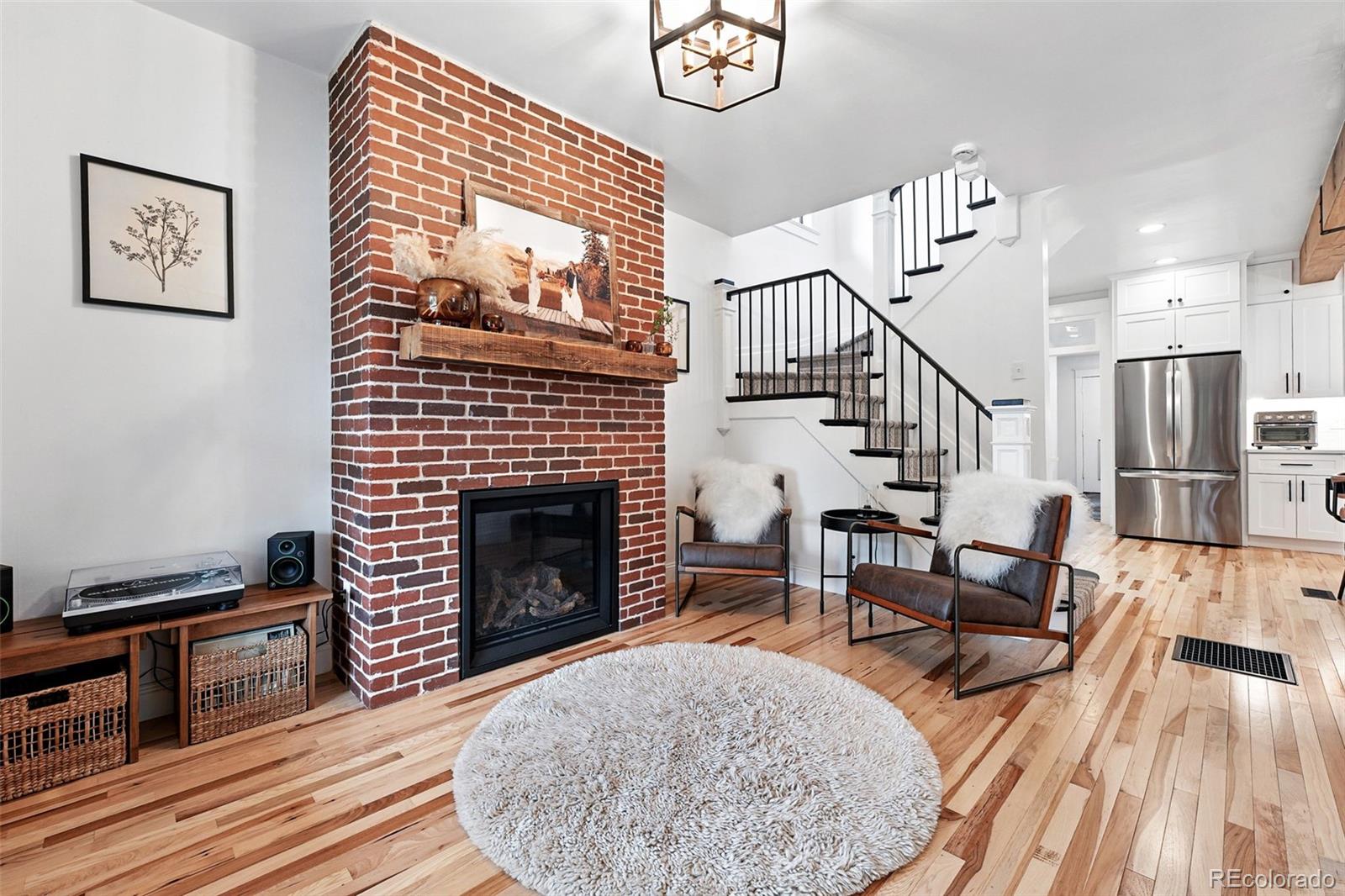 MLS Image #9 for 3008 n york street,denver, Colorado