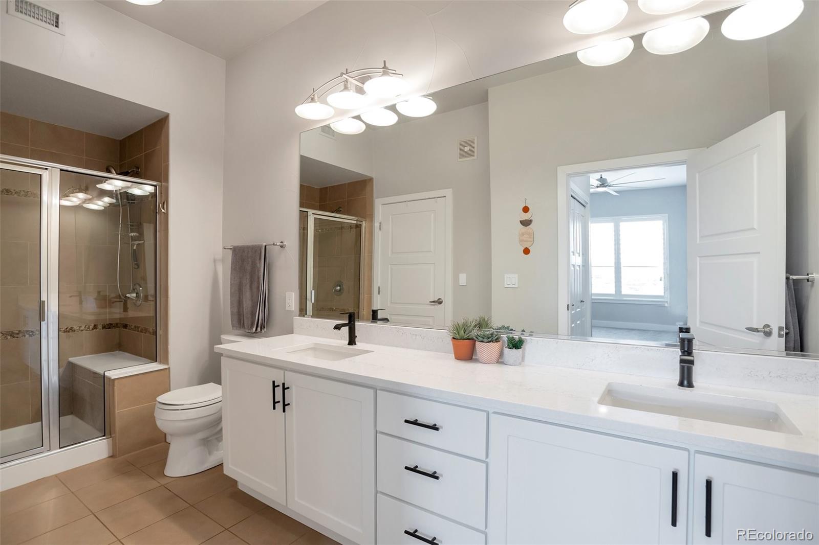 MLS Image #11 for 10111  inverness main street 301,englewood, Colorado