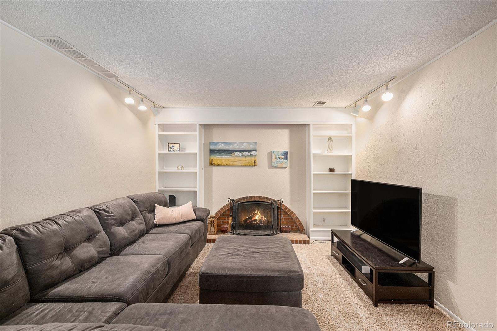 MLS Image #8 for 3756 s mission parkway,aurora, Colorado
