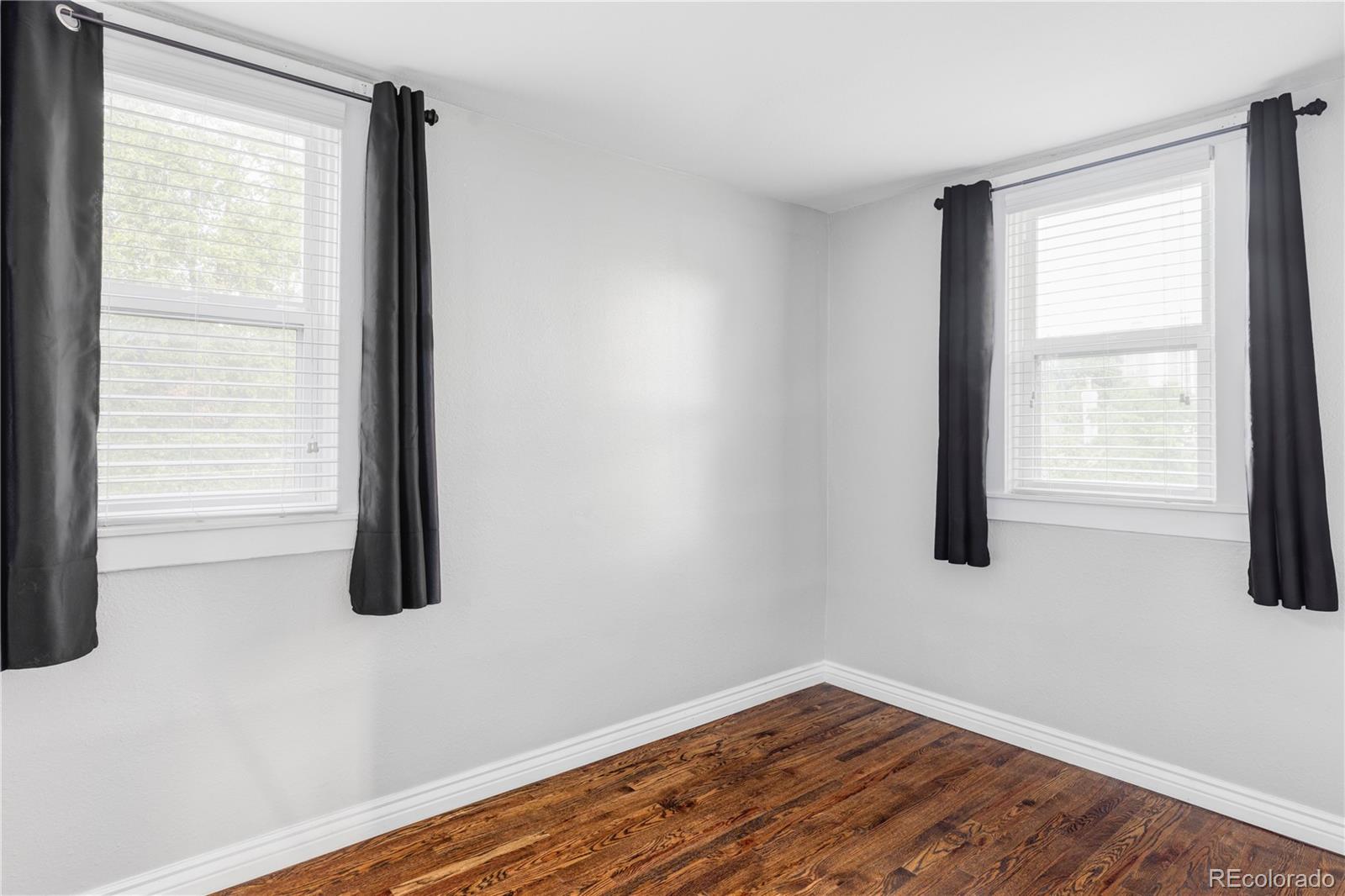 MLS Image #18 for 424 n clarkson street,denver, Colorado