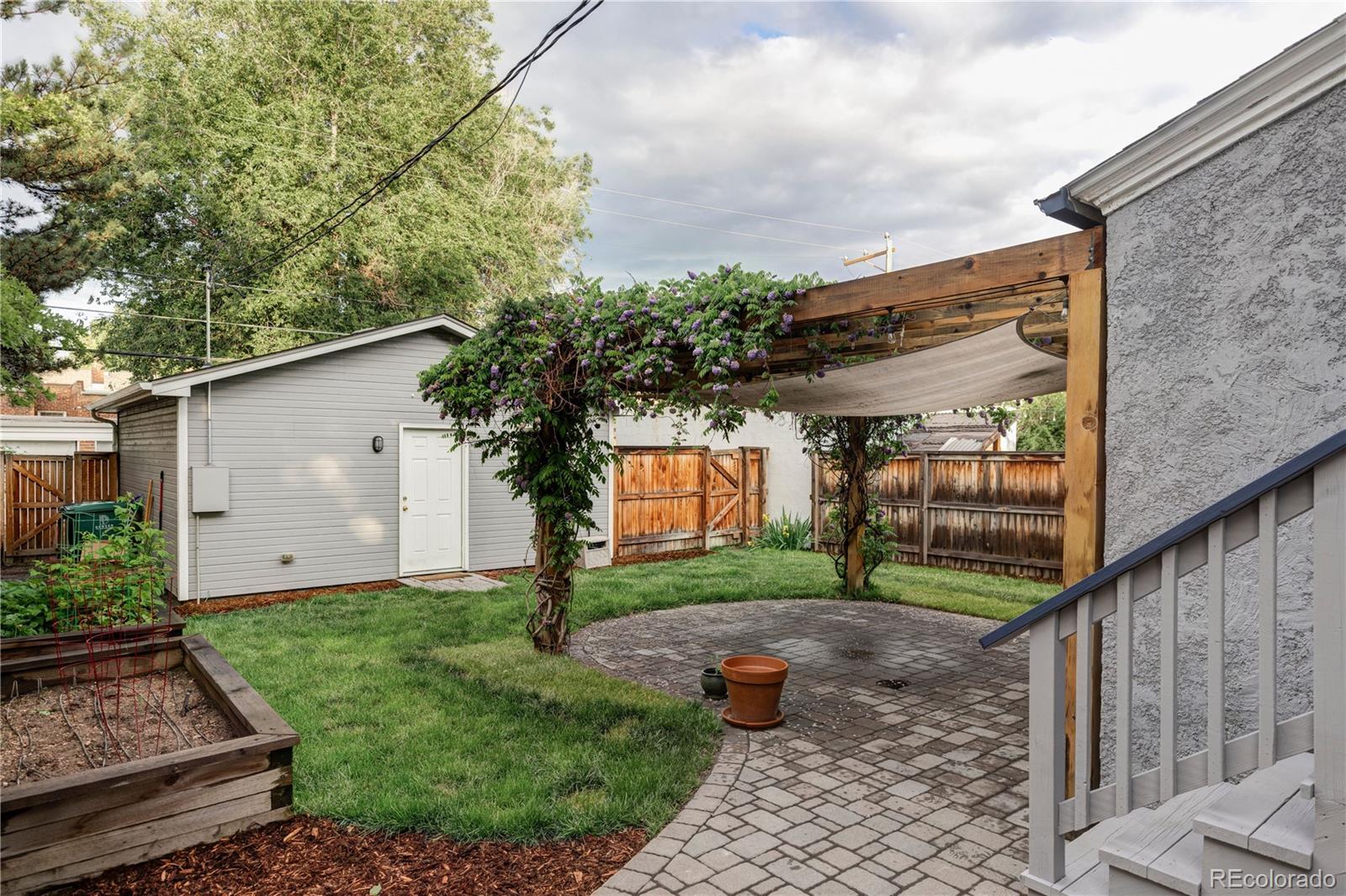 MLS Image #20 for 424 n clarkson street,denver, Colorado