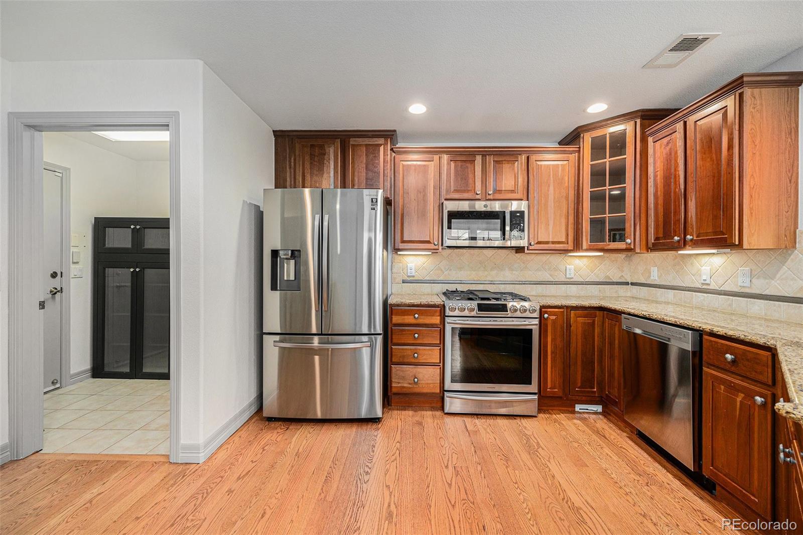 MLS Image #4 for 7611 s addison way,aurora, Colorado