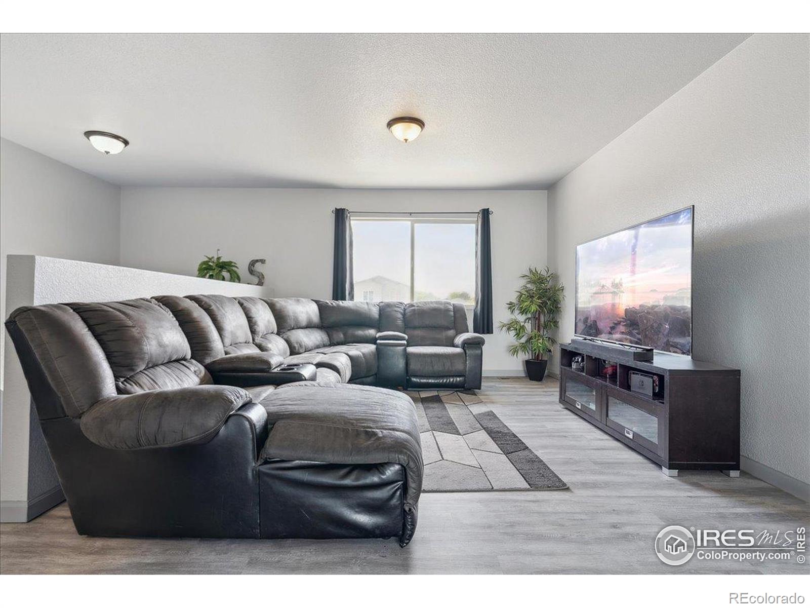 MLS Image #6 for 1125 e 25th street,greeley, Colorado
