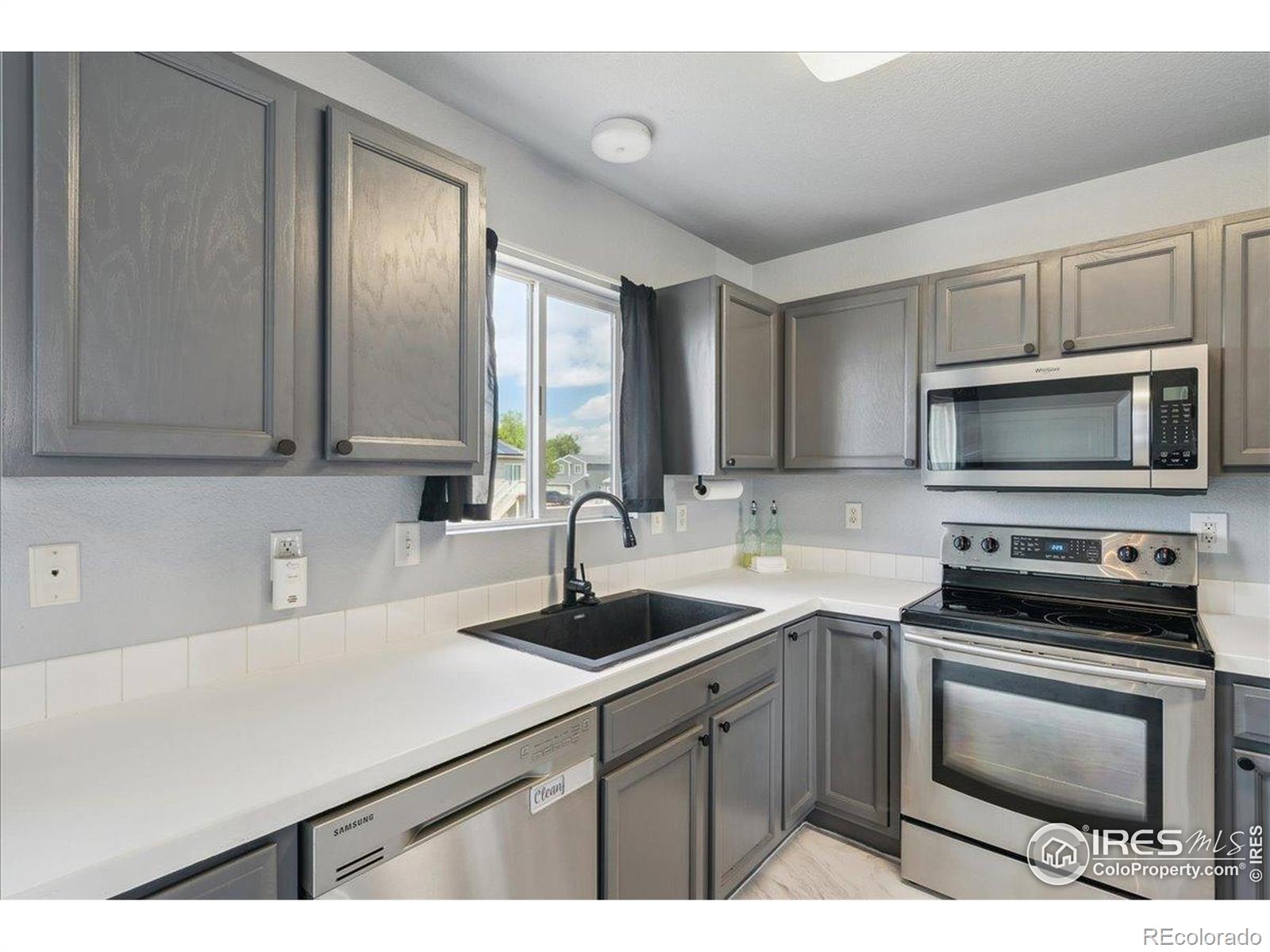 MLS Image #8 for 1125 e 25th street,greeley, Colorado