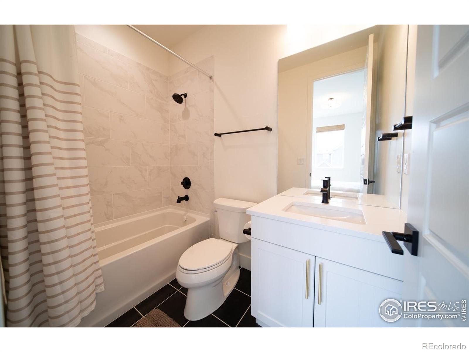 MLS Image #24 for 9415 e 58th drive,denver, Colorado