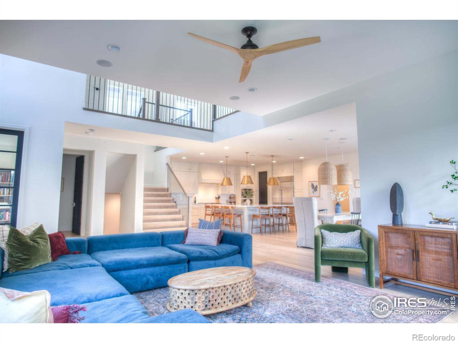 MLS Image #5 for 9415 e 58th drive,denver, Colorado