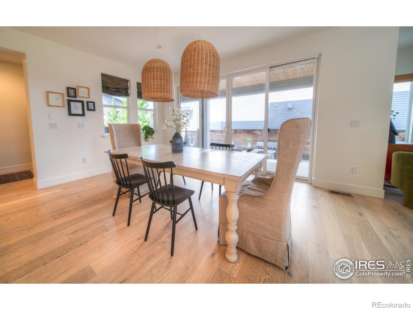 MLS Image #9 for 9415 e 58th drive,denver, Colorado