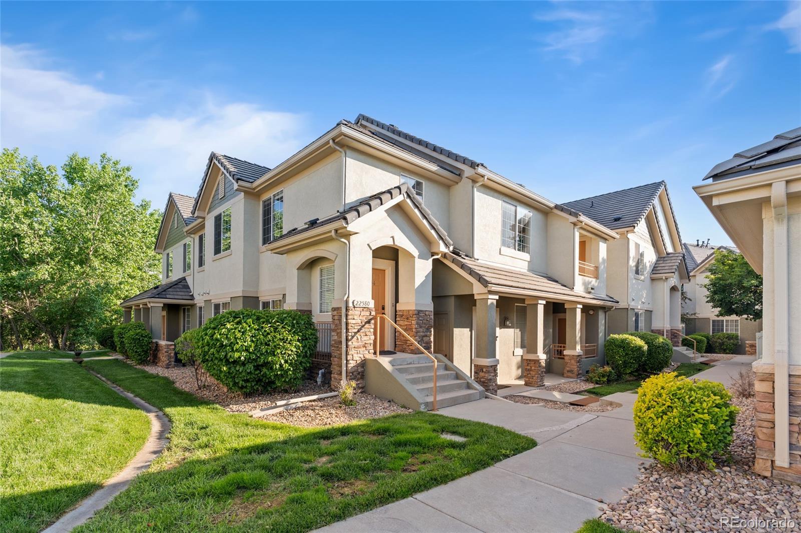 MLS Image #1 for 22580 e ontario drive,aurora, Colorado