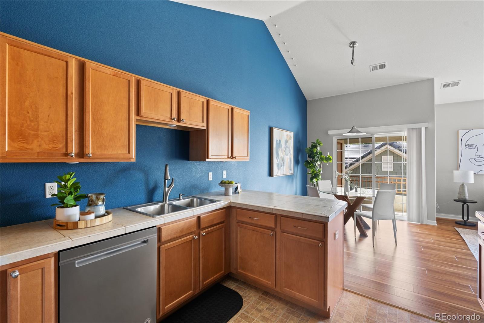 MLS Image #21 for 22580 e ontario drive,aurora, Colorado