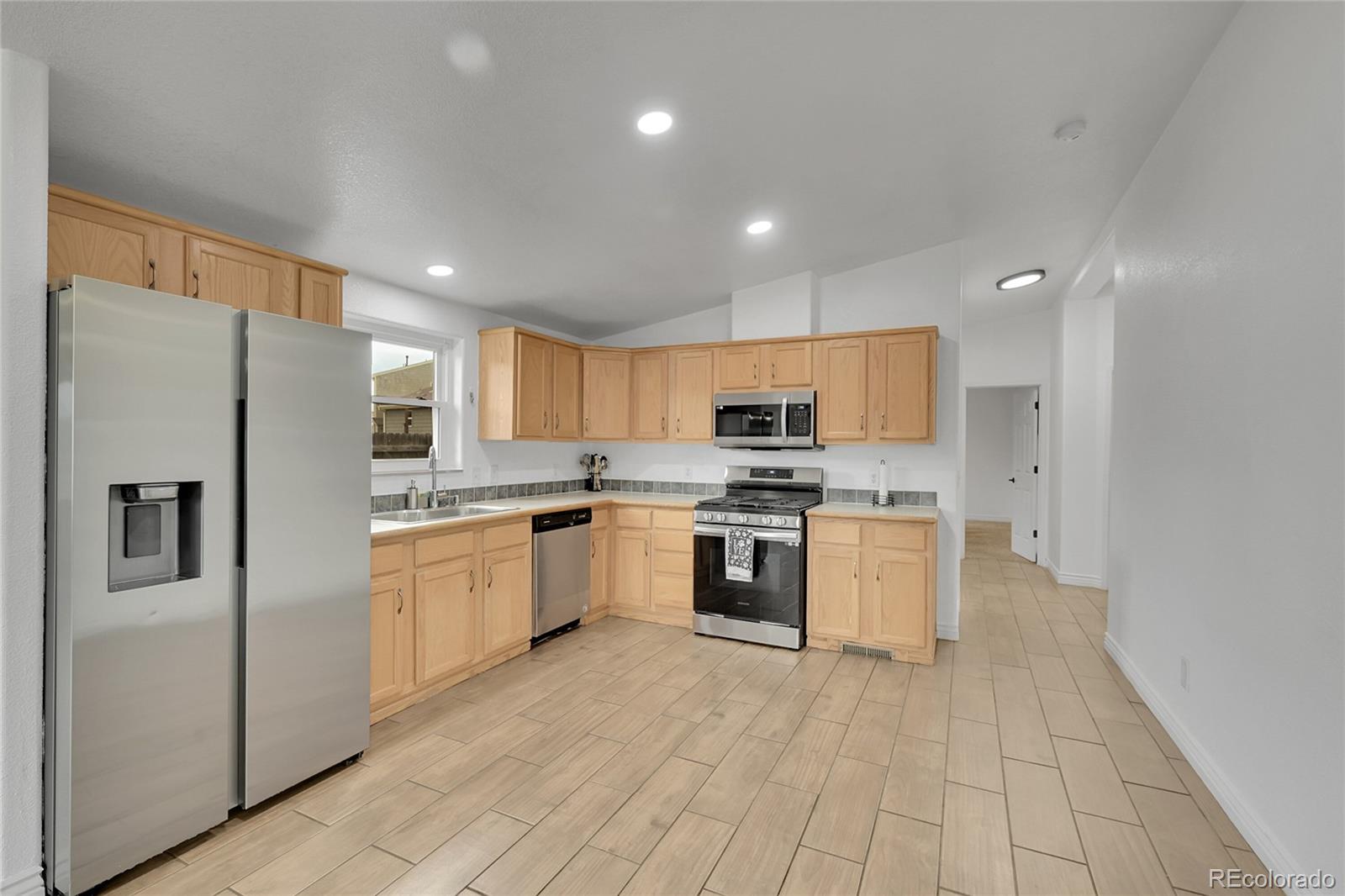MLS Image #5 for 243  cherokee court,brighton, Colorado