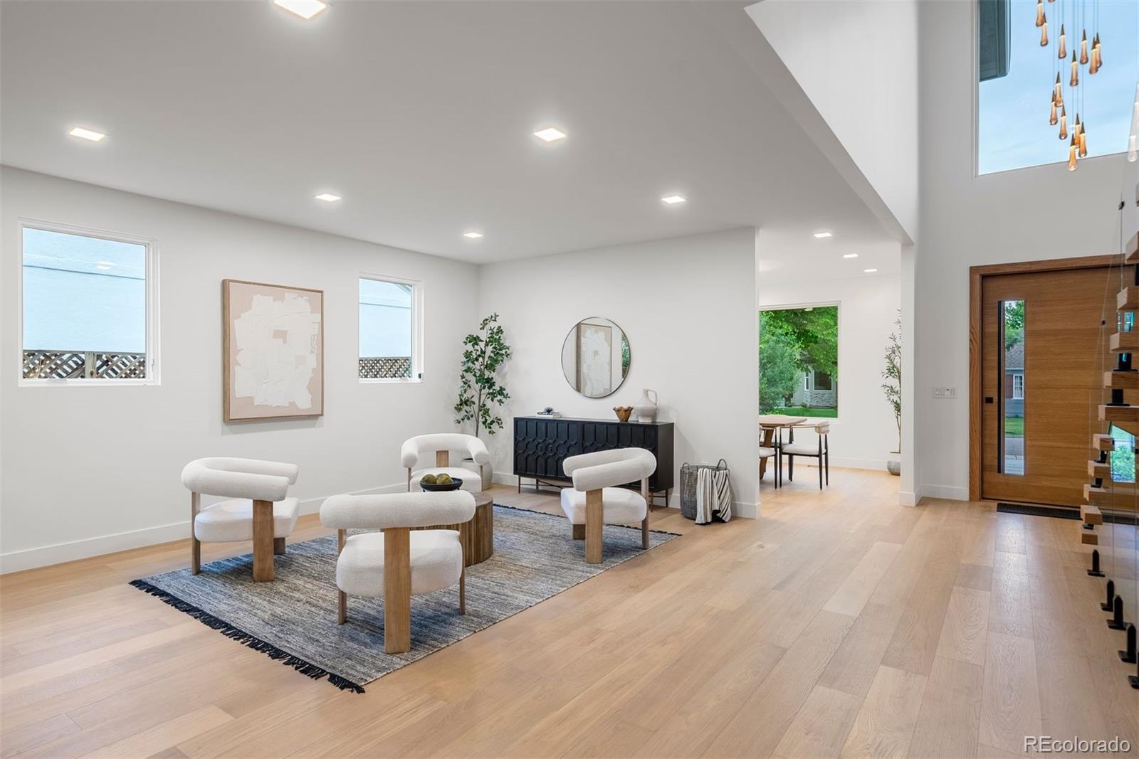 MLS Image #14 for 1518 s columbine street,denver, Colorado
