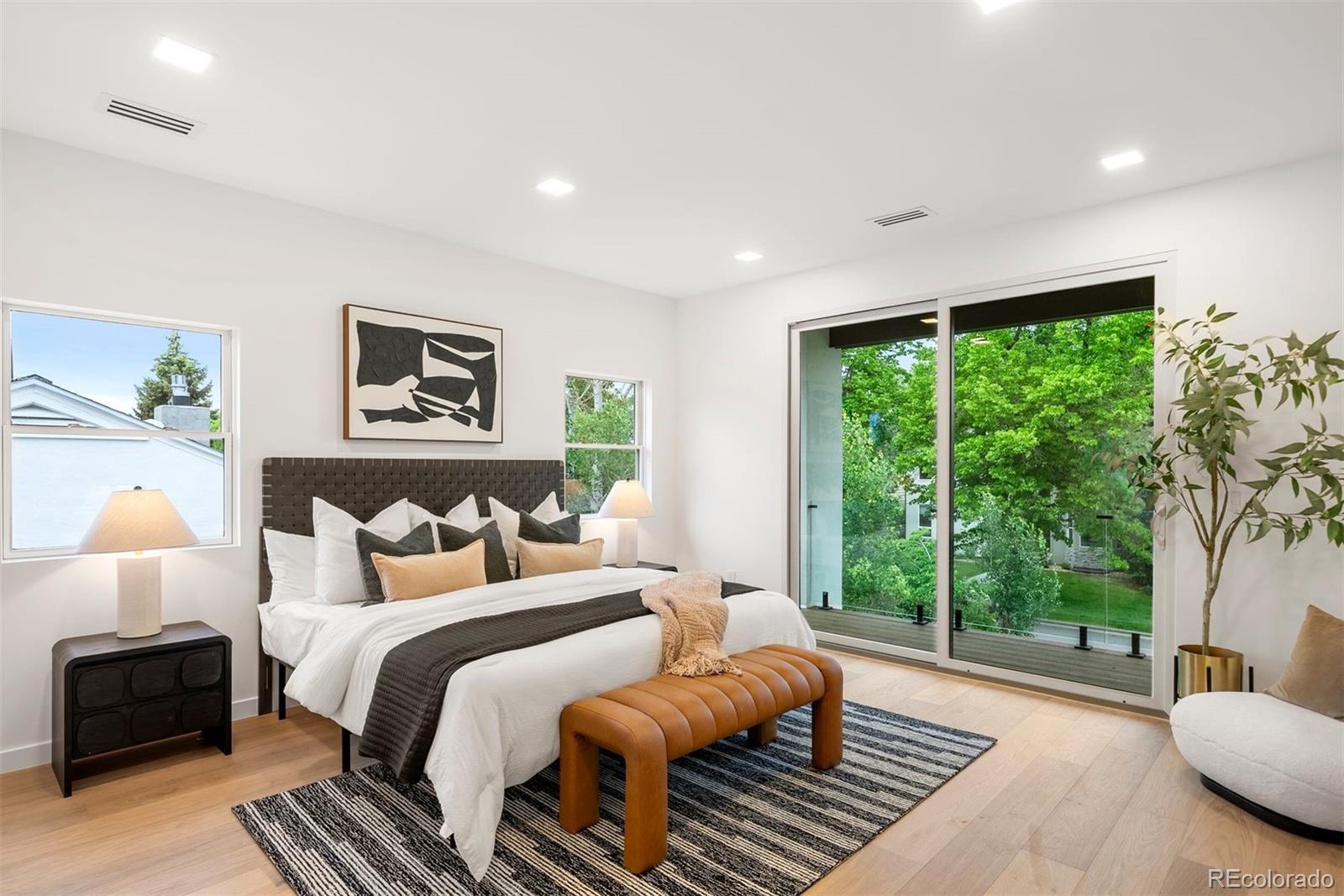 MLS Image #22 for 1518 s columbine street,denver, Colorado
