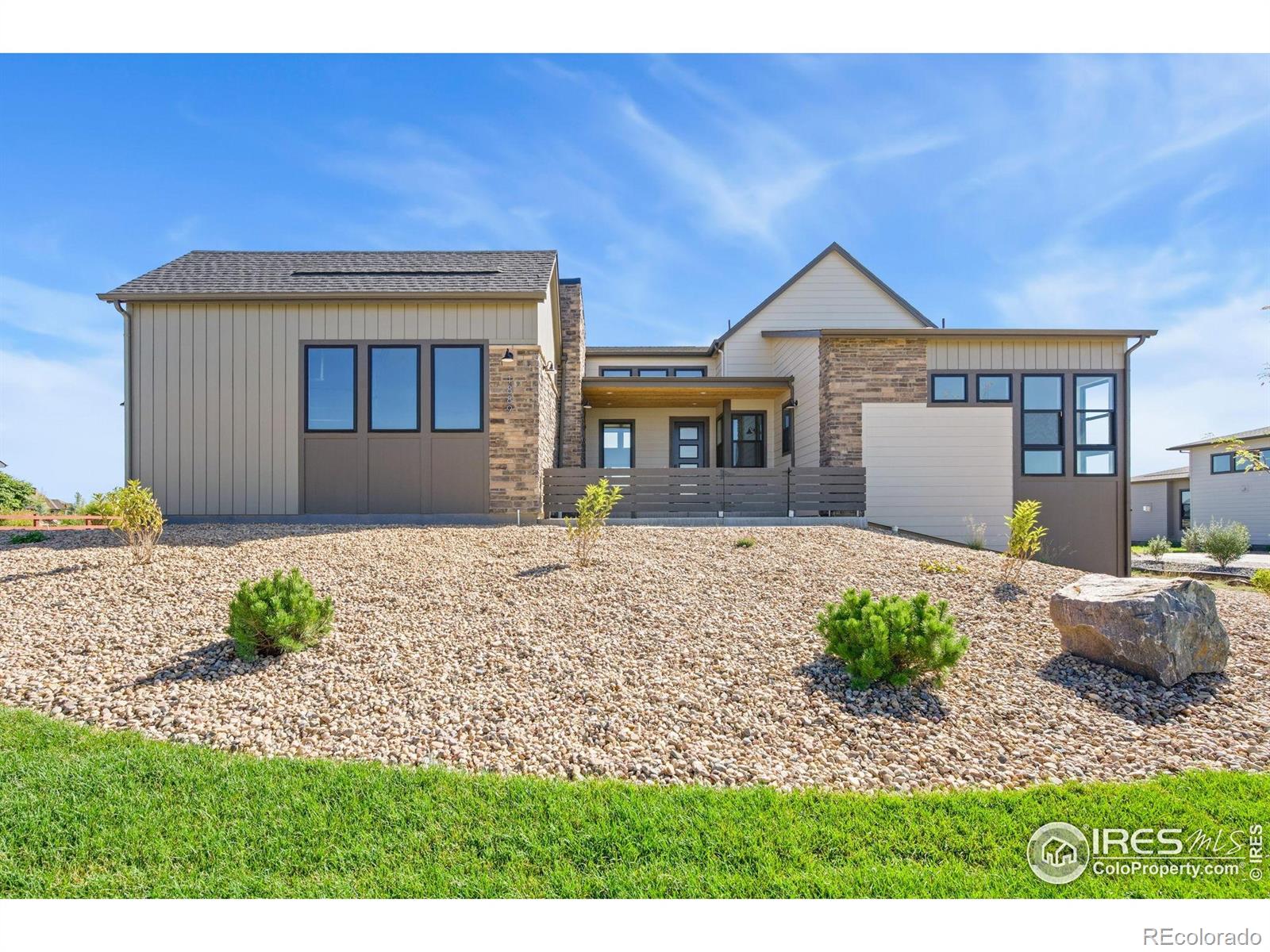 MLS Image #18 for 1889  spring bloom drive,windsor, Colorado
