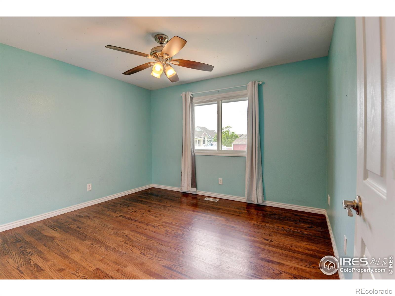 MLS Image #13 for 901  welch avenue,berthoud, Colorado