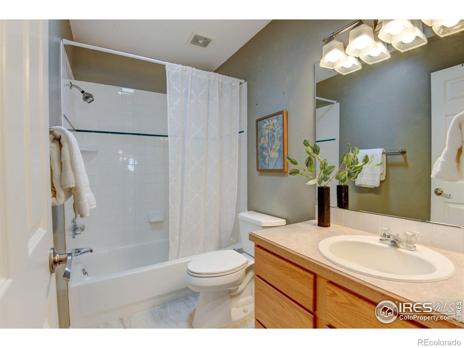 MLS Image #14 for 901  welch avenue,berthoud, Colorado
