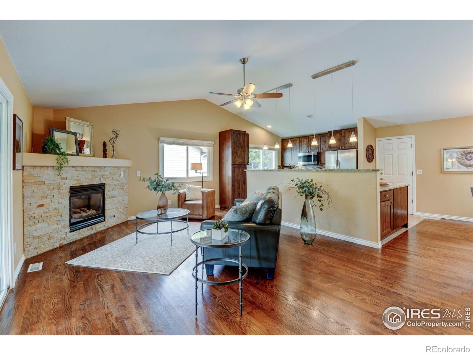MLS Image #8 for 901  welch avenue,berthoud, Colorado