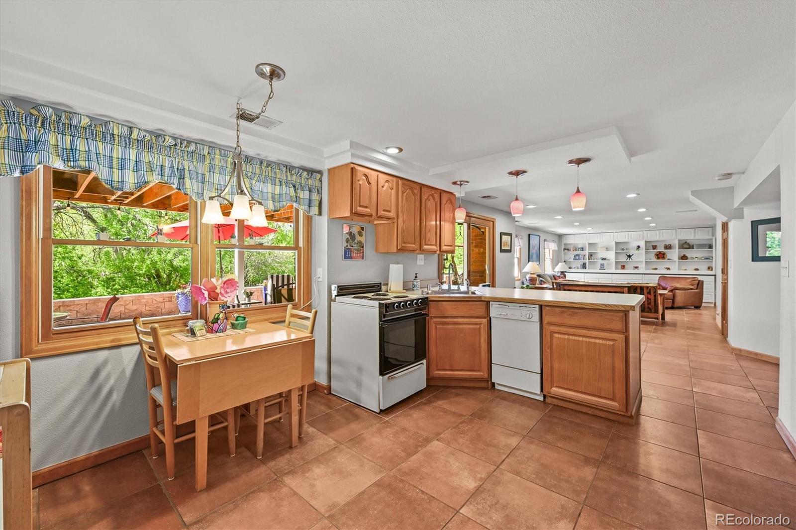 MLS Image #27 for 6862  independence court,arvada, Colorado