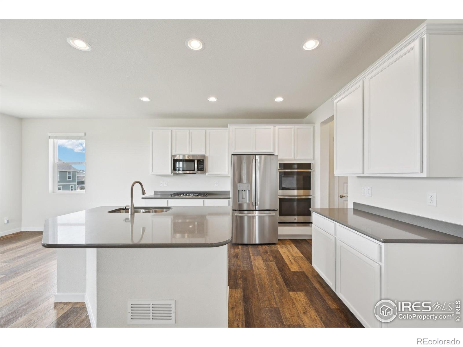 MLS Image #10 for 961  mouflon drive,severance, Colorado
