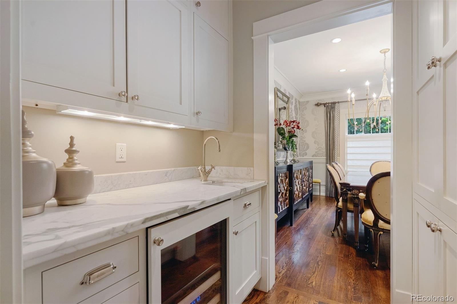 MLS Image #4 for 4535 e montview boulevard,denver, Colorado