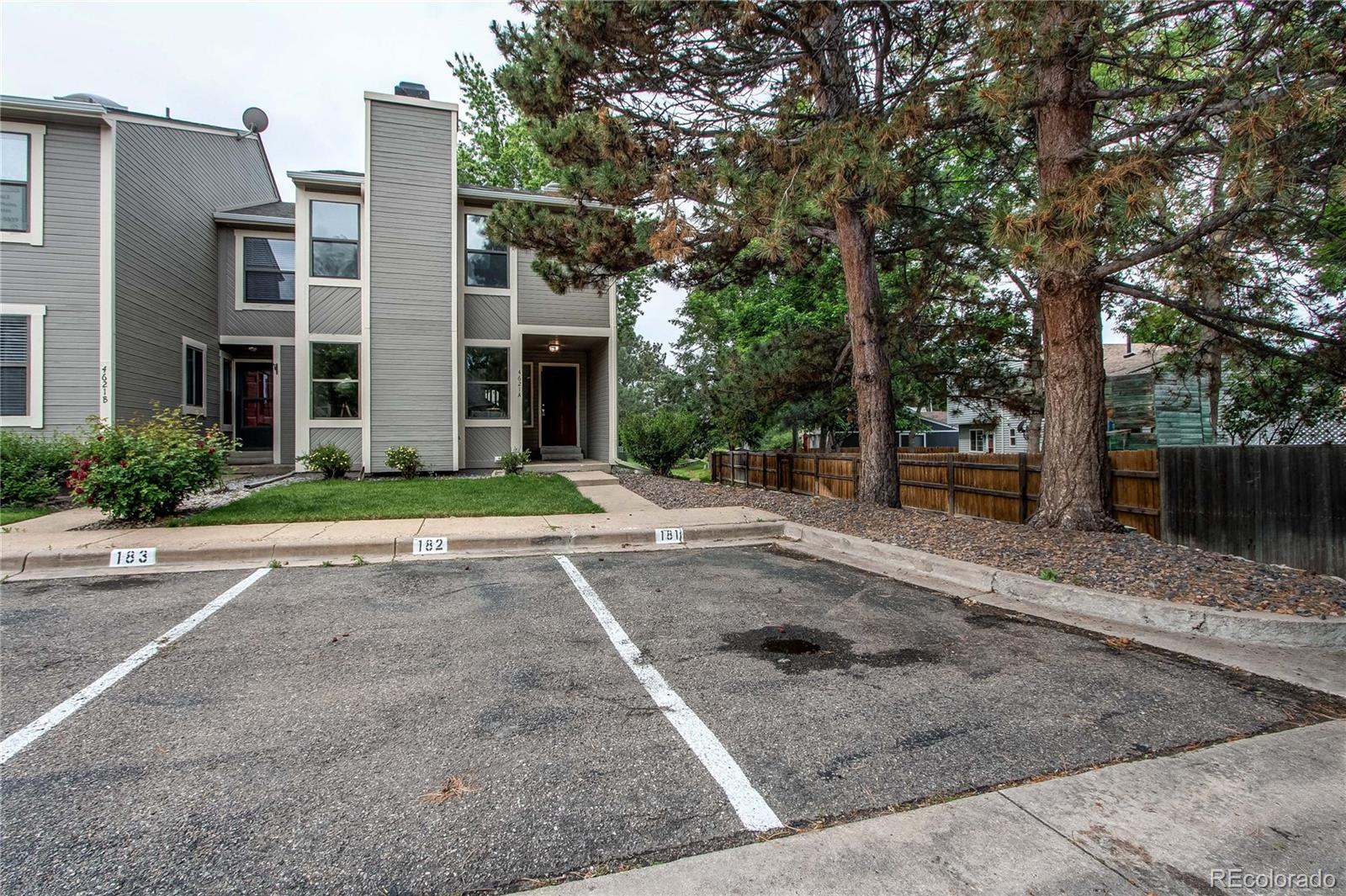 MLS Image #2 for 4621 s fraser circle,aurora, Colorado
