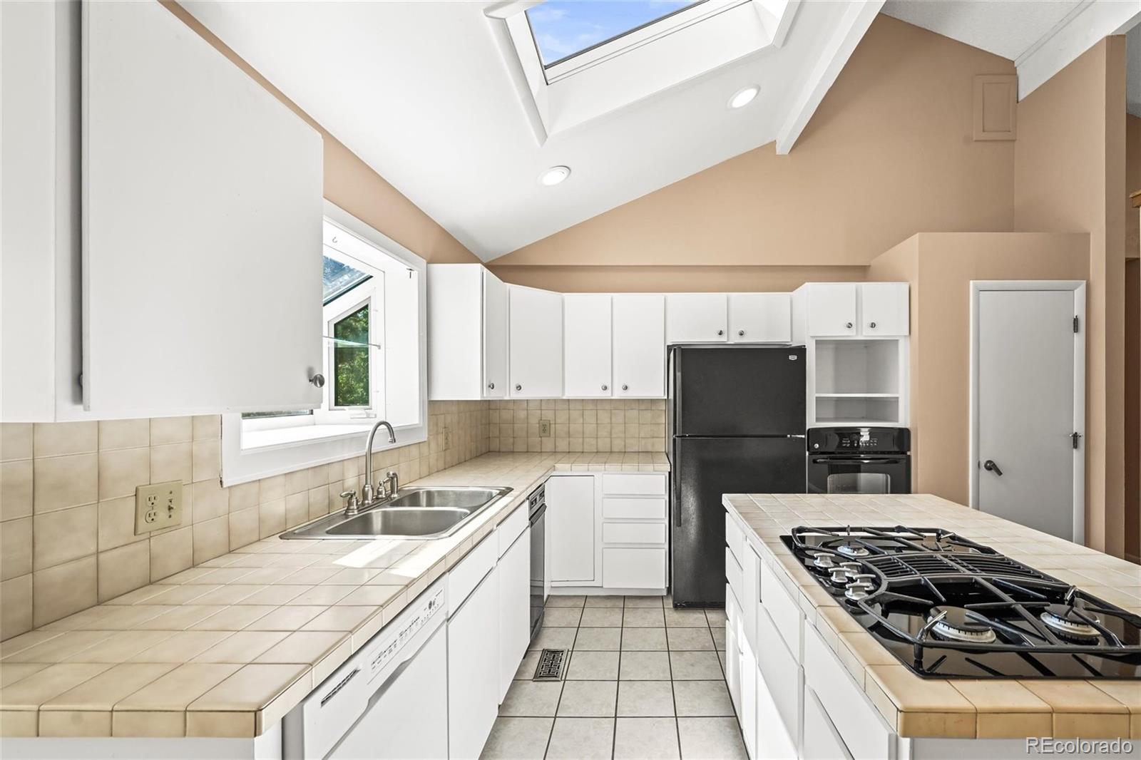 MLS Image #18 for 9465 w 77th drive,arvada, Colorado