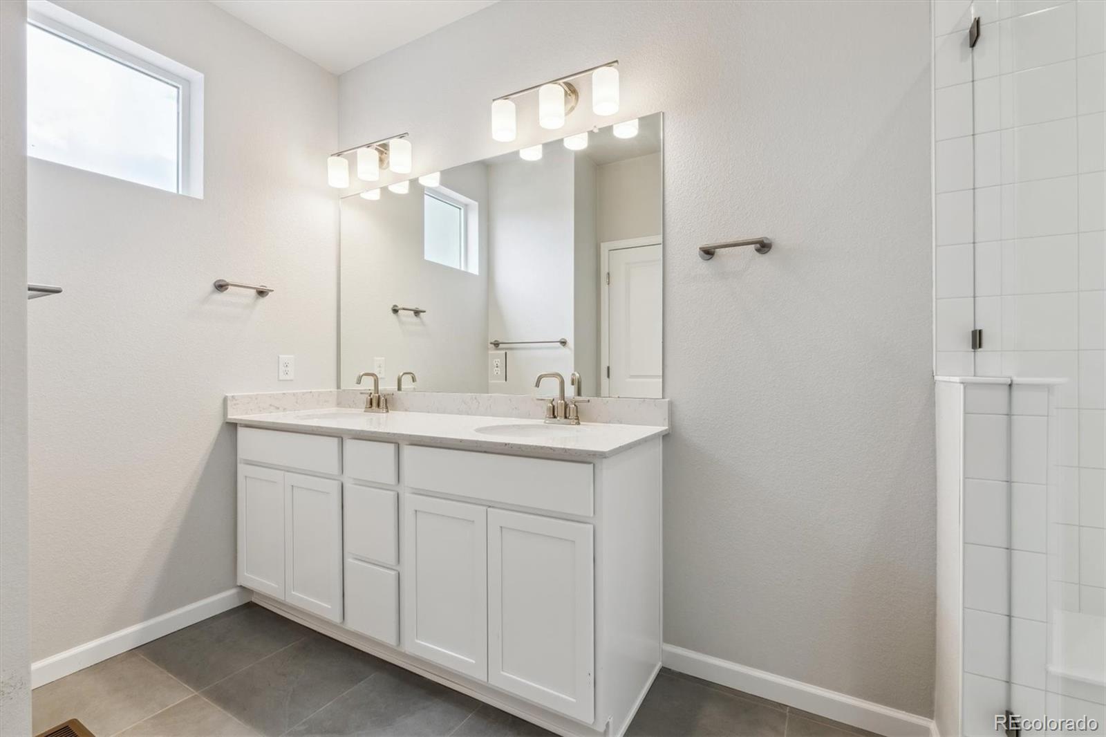 MLS Image #11 for 457  interlocken boulevard 106,broomfield, Colorado