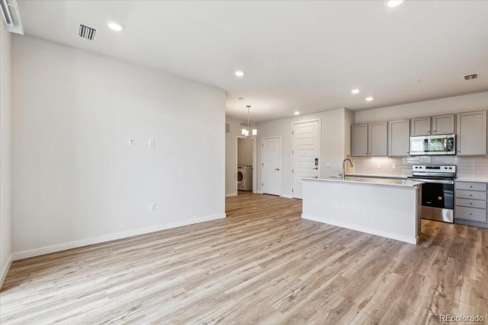 MLS Image #7 for 485  interlocken boulevard 202,broomfield, Colorado
