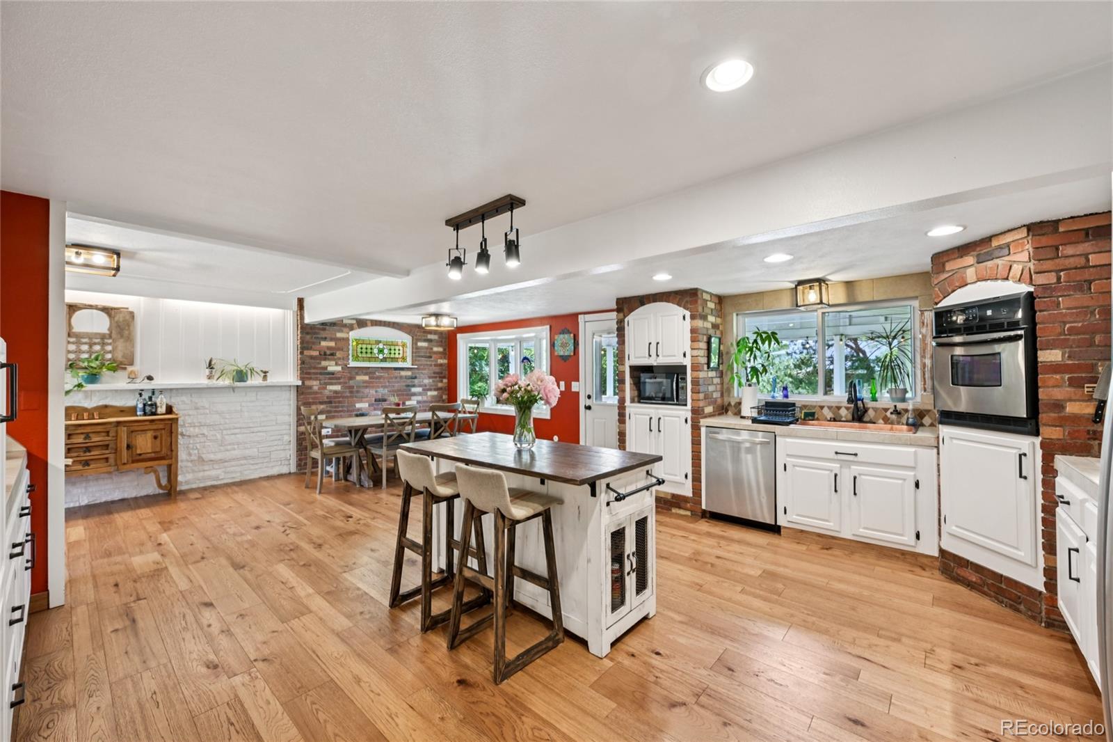 MLS Image #16 for 721  park lane,lakewood, Colorado