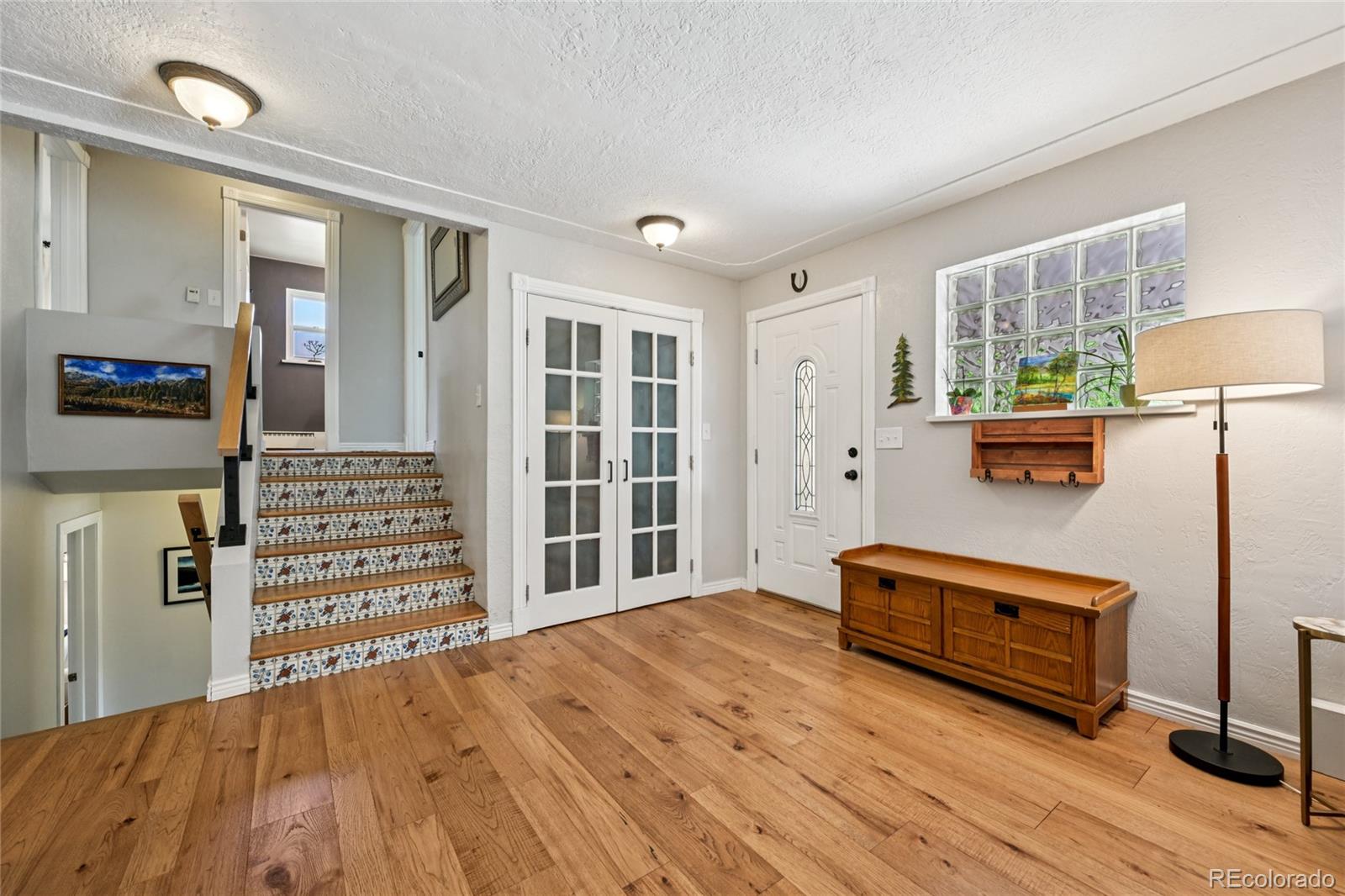 MLS Image #4 for 721  park lane,lakewood, Colorado