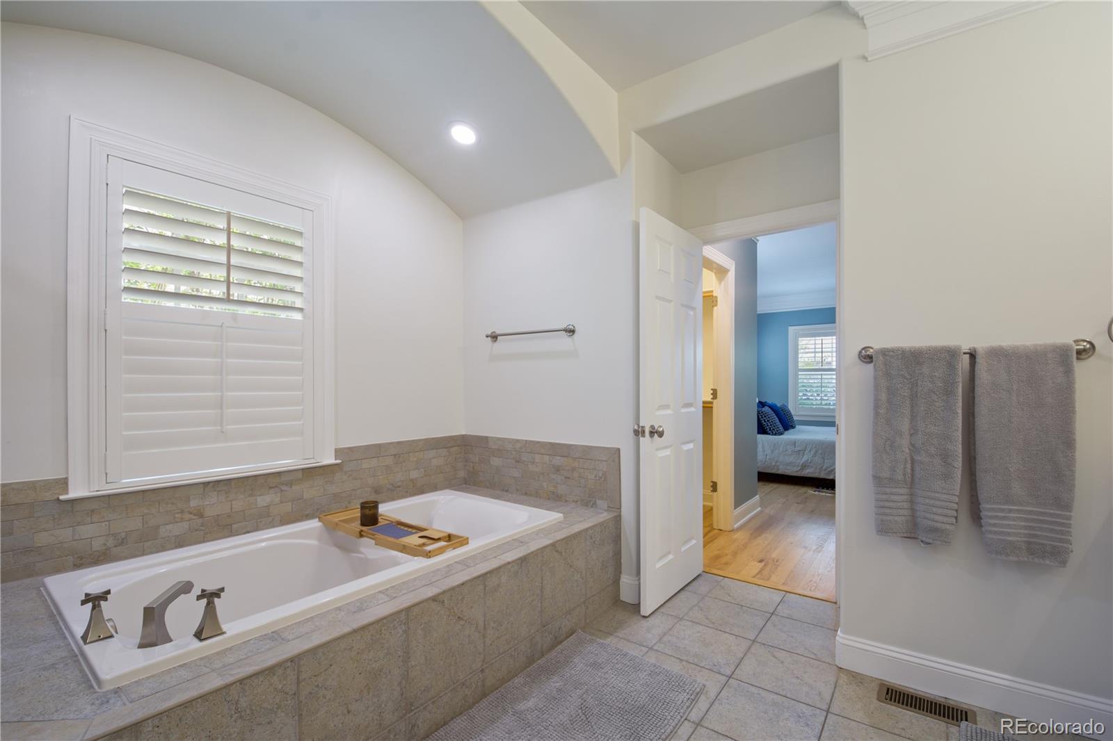 MLS Image #27 for 8721 e 23rd avenue,denver, Colorado