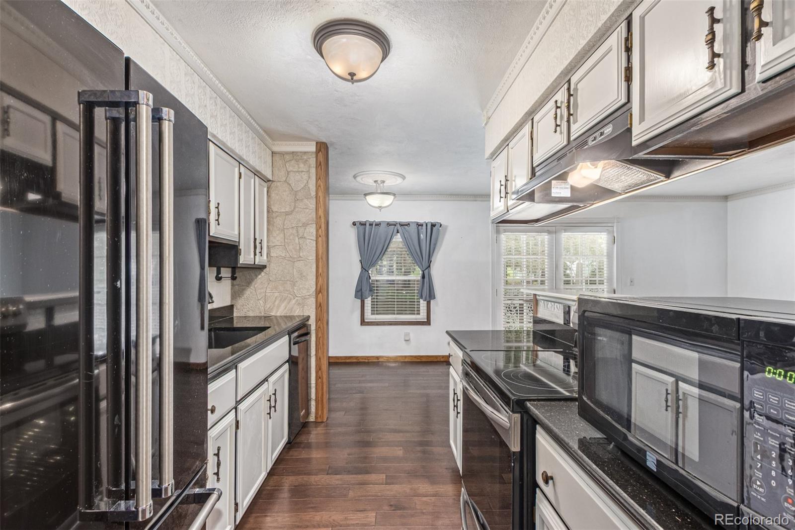 MLS Image #20 for 881 s pearl street,elizabeth, Colorado