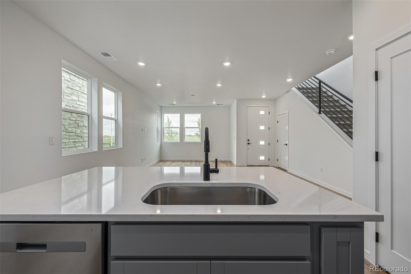 MLS Image #15 for 20530 e 58th avenue ,aurora, Colorado