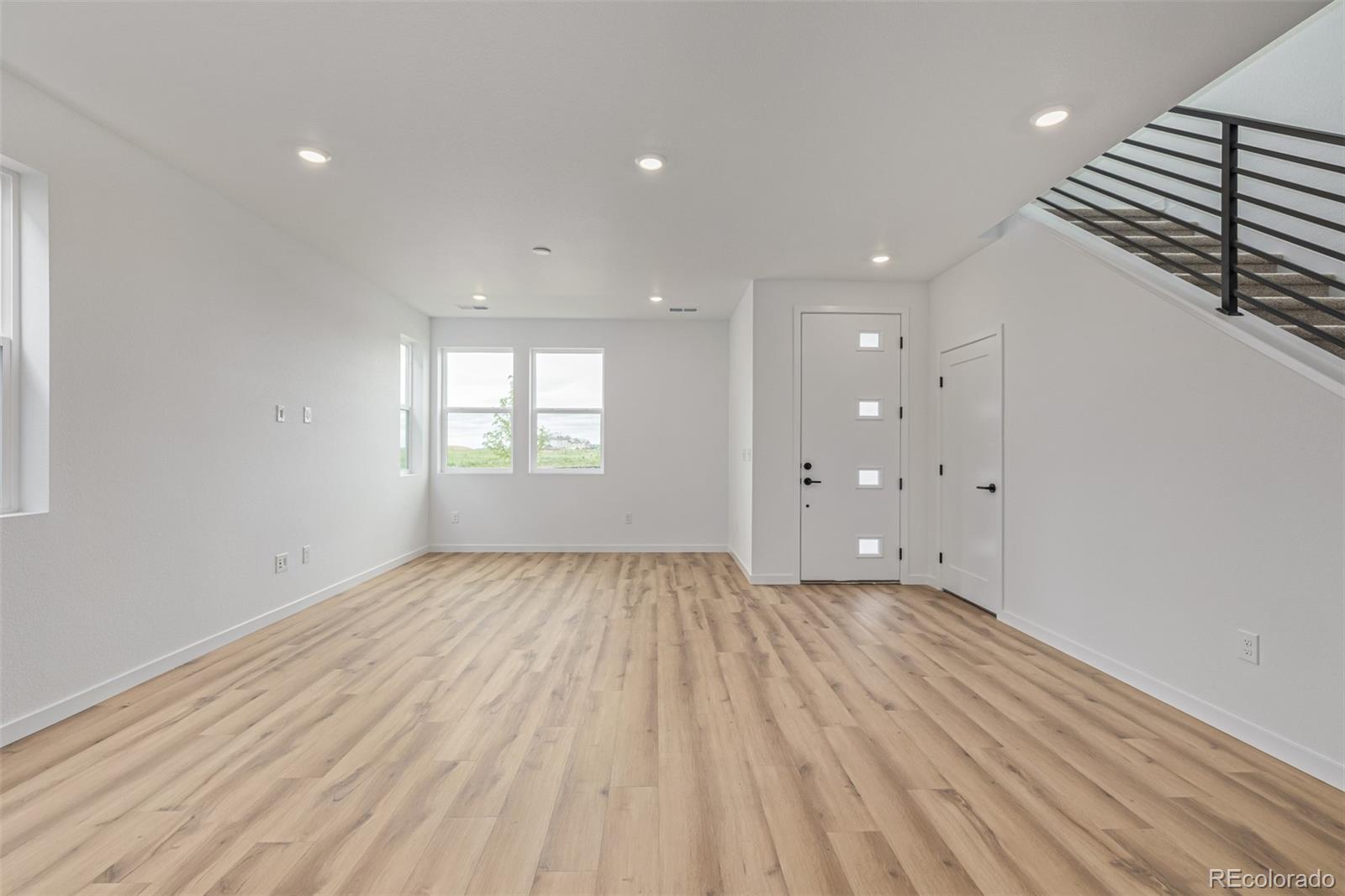 MLS Image #8 for 20530 e 58th avenue ,aurora, Colorado