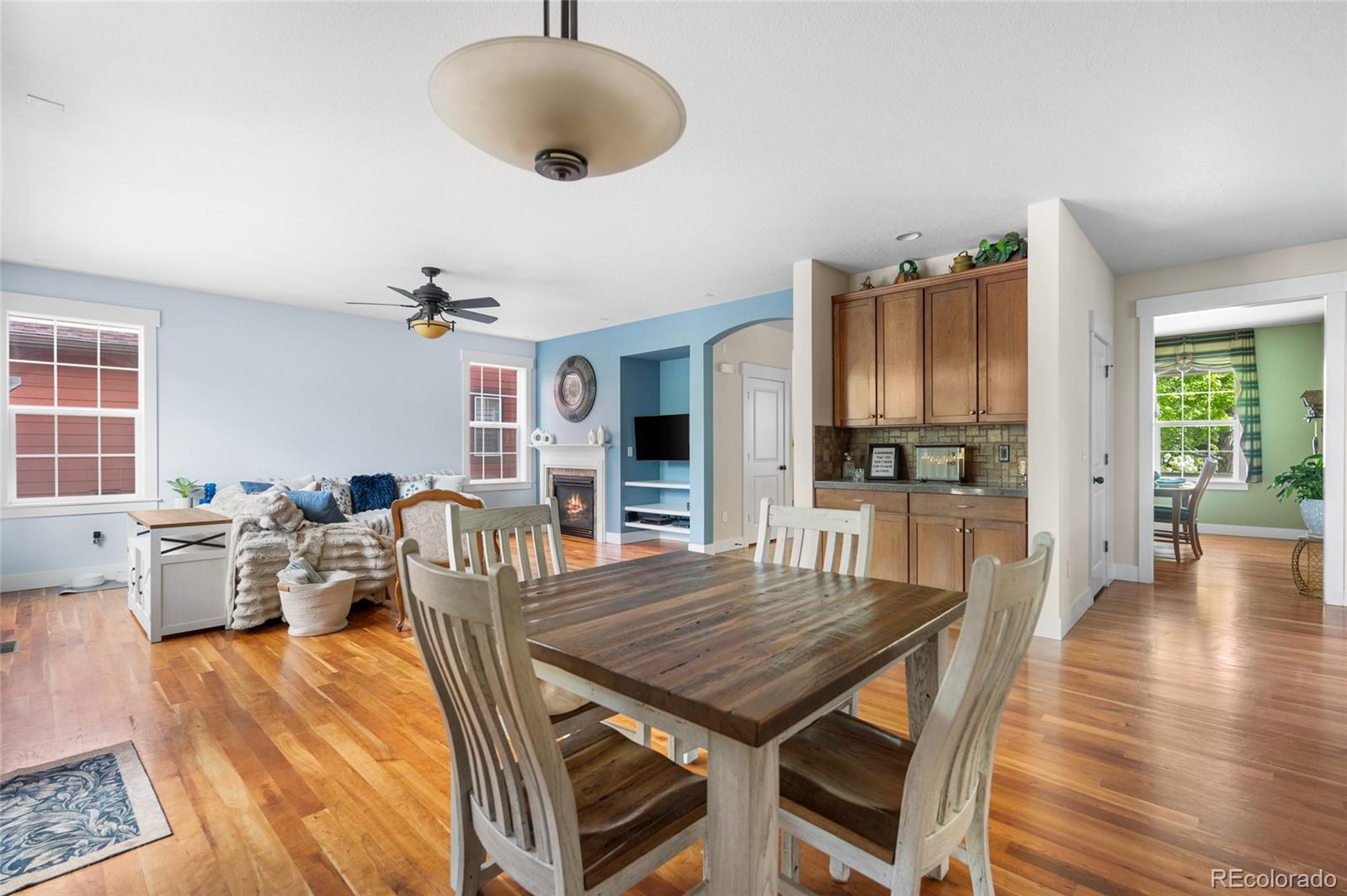 MLS Image #14 for 8029 e 23rd avenue,denver, Colorado