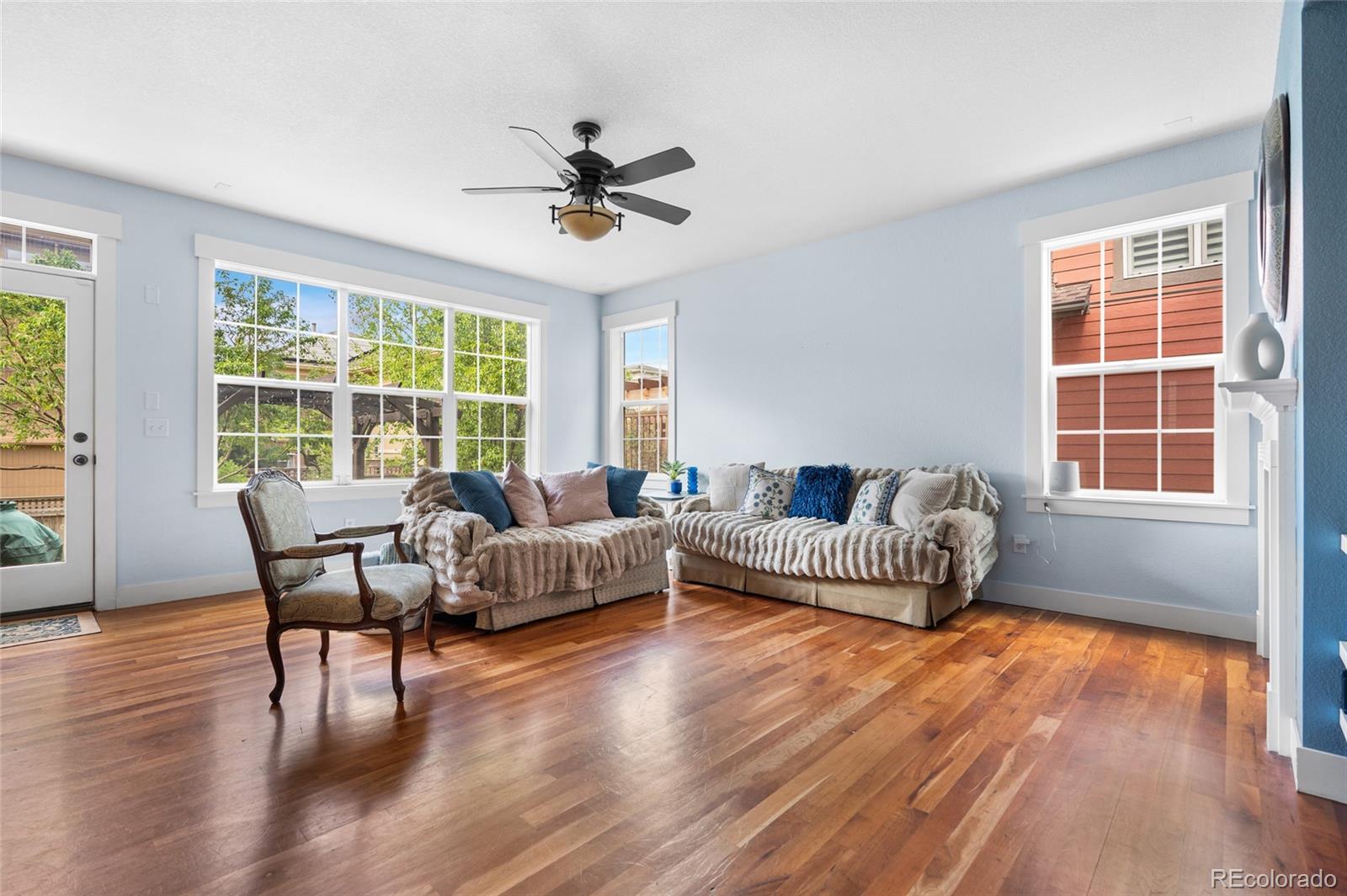 MLS Image #18 for 8029 e 23rd avenue,denver, Colorado