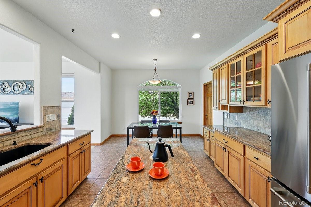 MLS Image #15 for 3  desert inn way,colorado springs, Colorado
