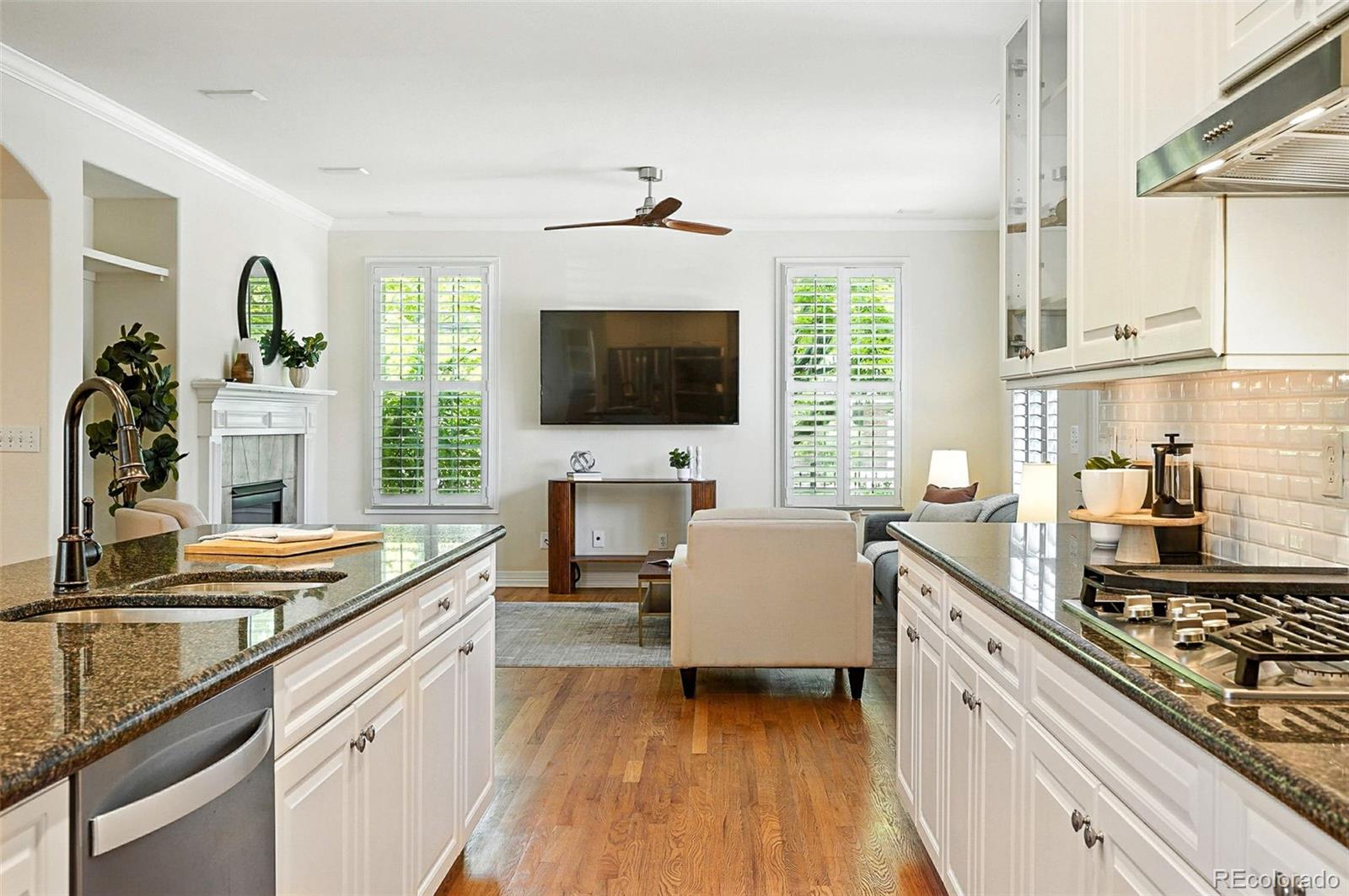 MLS Image #11 for 7527 e severn place,denver, Colorado